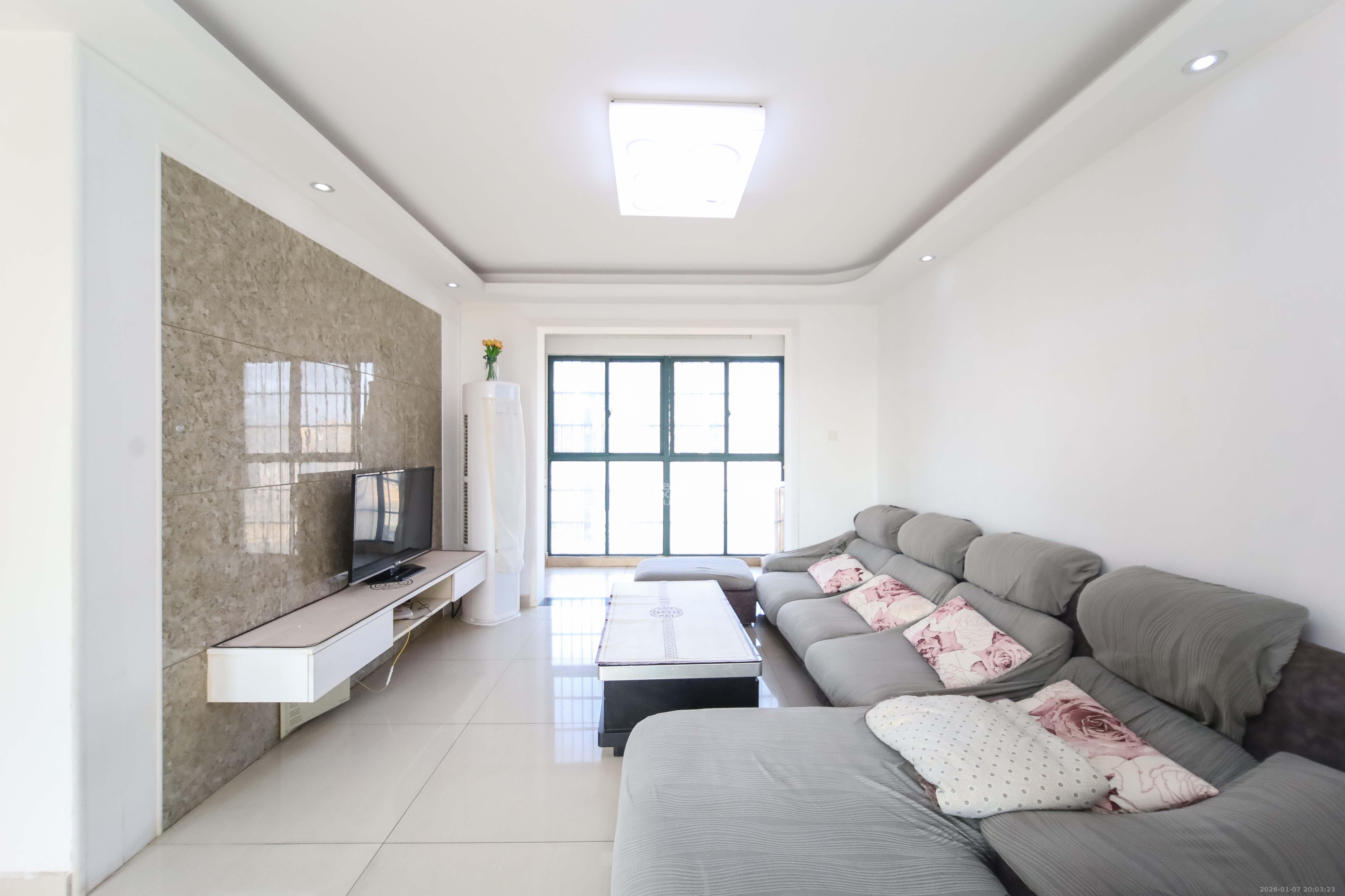 鑫科明珠  2室2厅1卫    80.0万