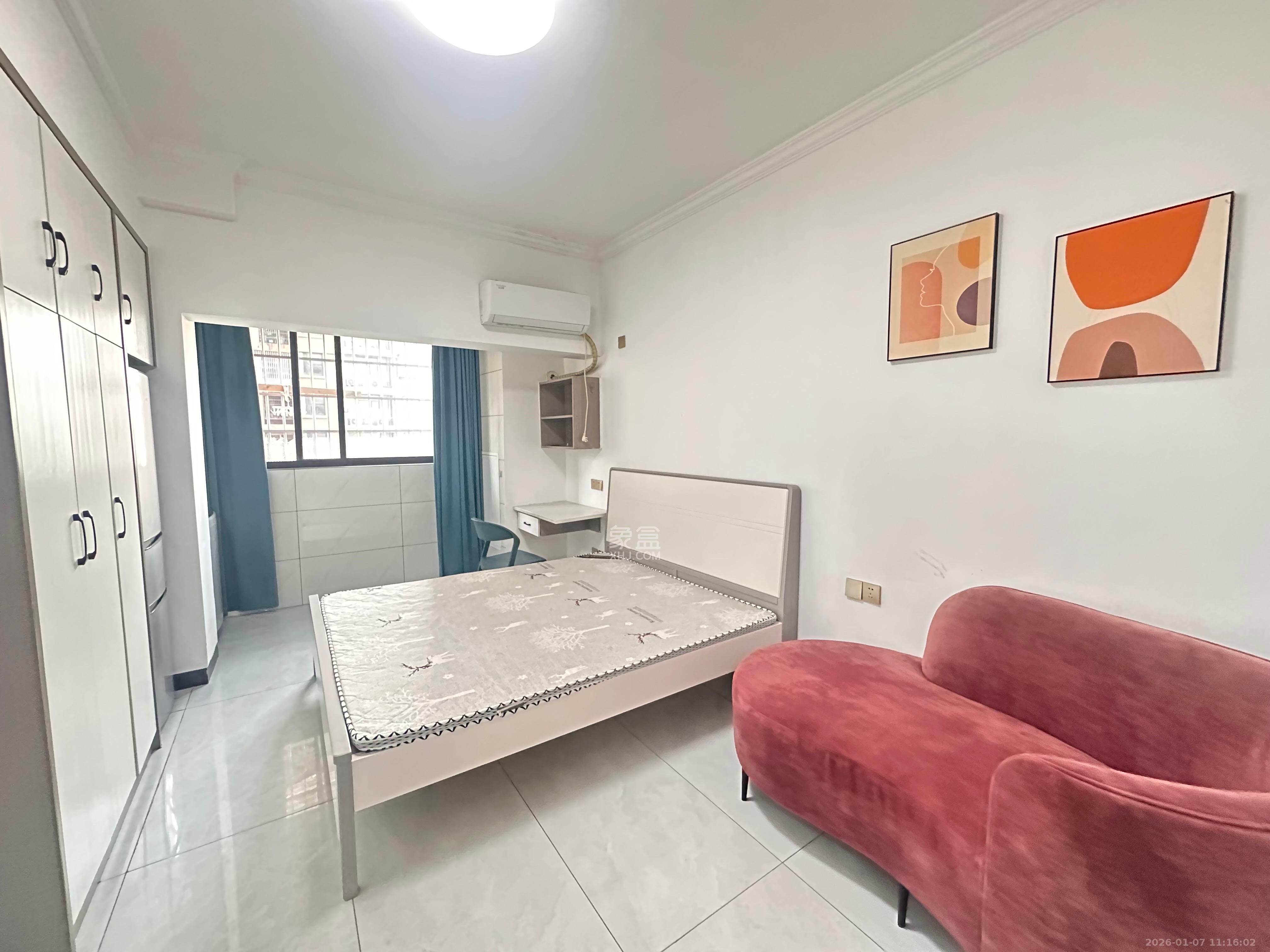 嘉雨兴园  1室1厅1卫    1600.0元/月