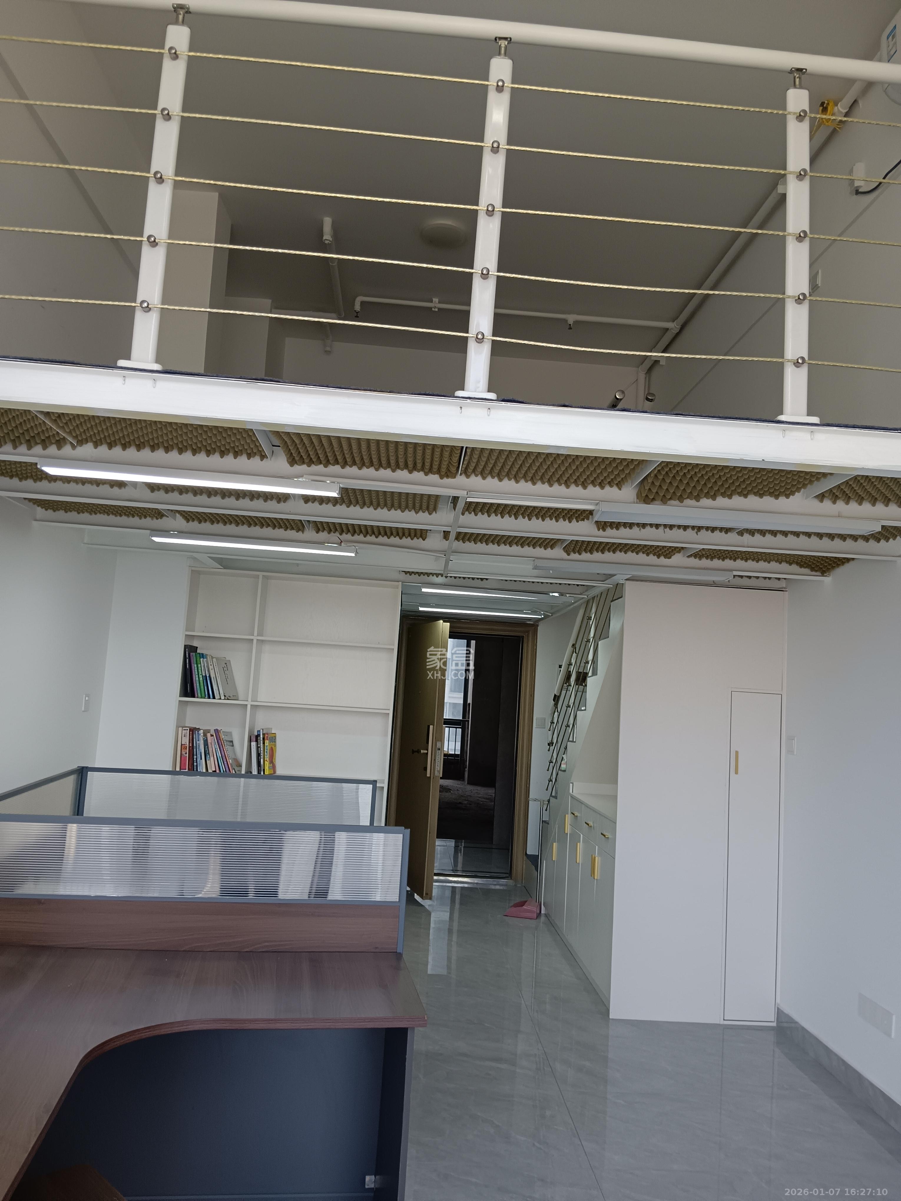 旭辉汇樾城  1室1厅1卫    1600.0元/月