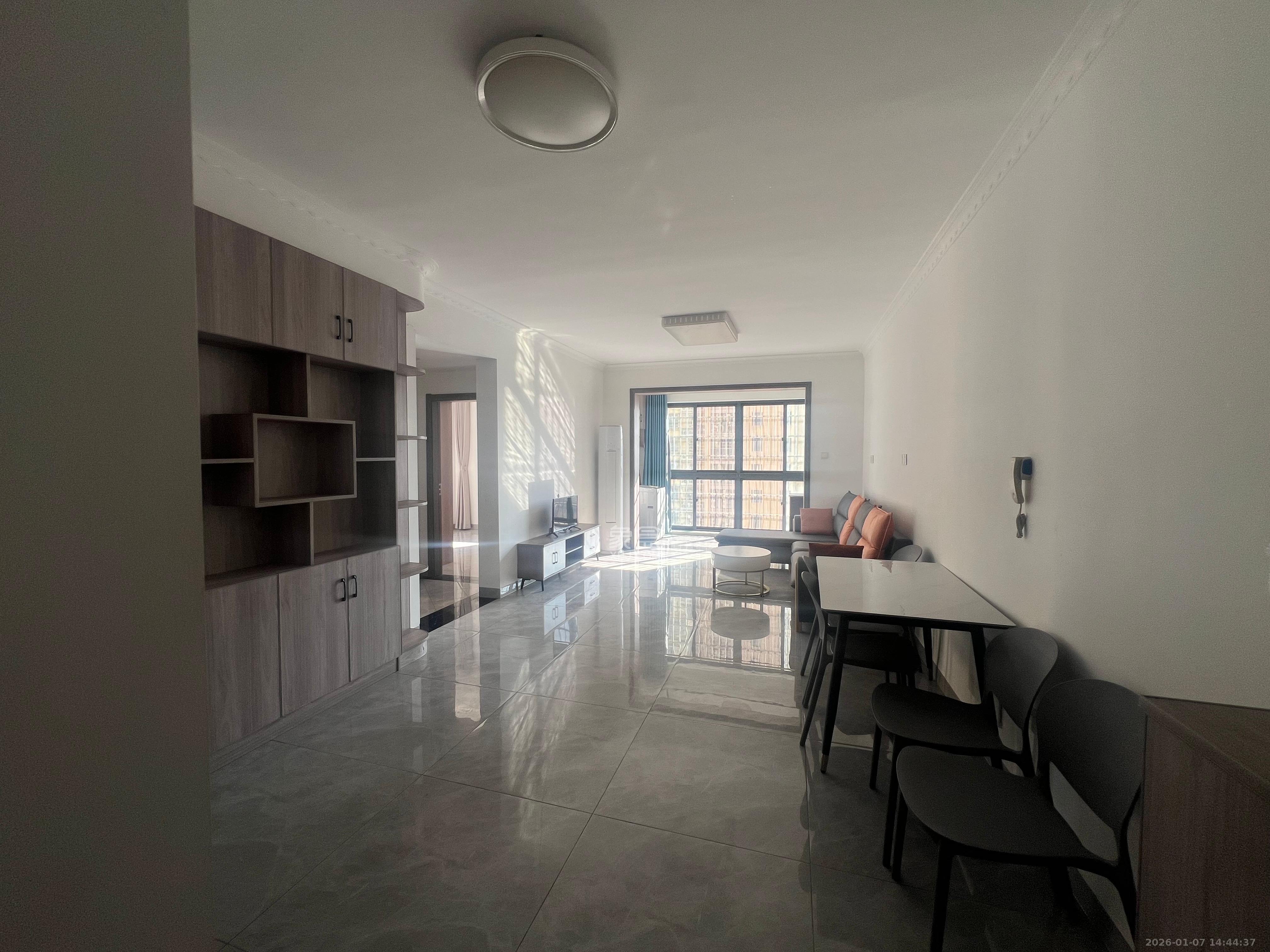 星城新宇川河苑  2室2厅1卫    1700.0元/月