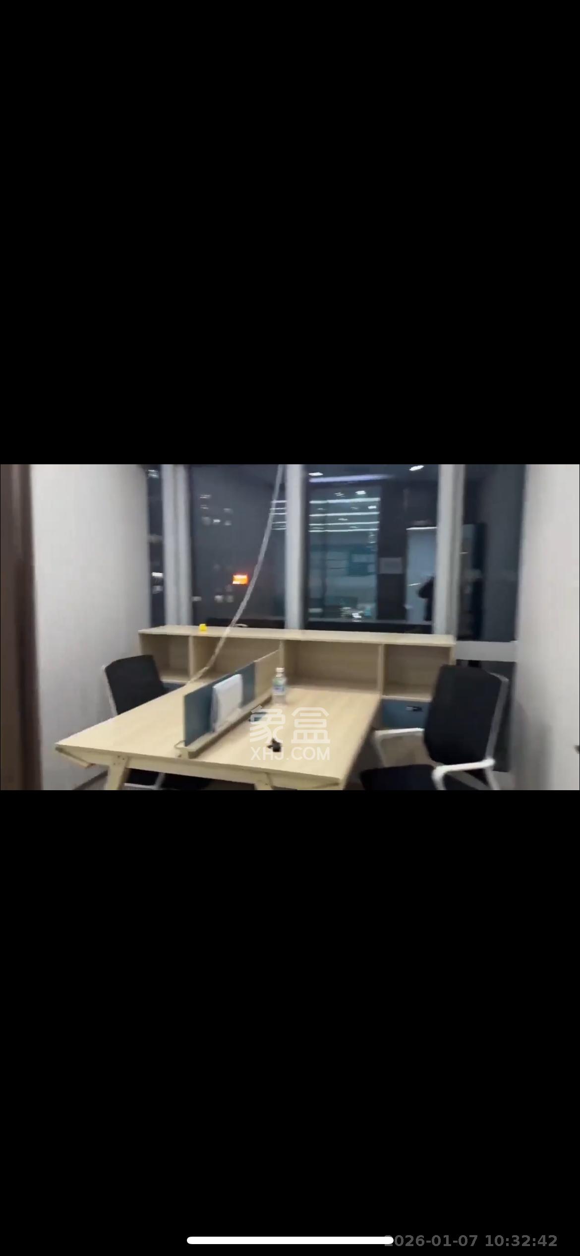 德思勤城市广场（宝格丽公寓）   195.0㎡      10000.0元/月室内图