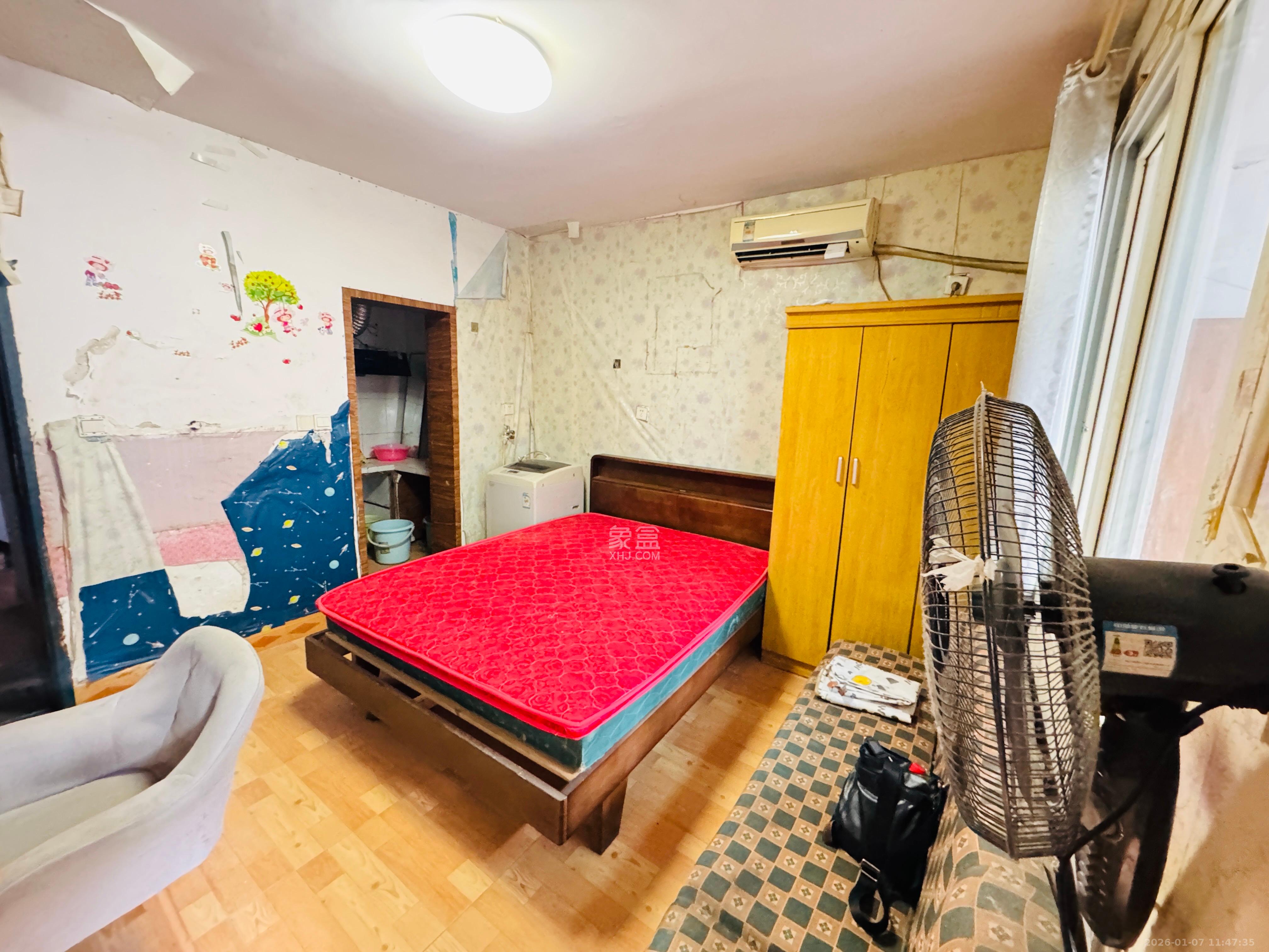 熙台岭巷散盘  1室0厅0卫    800.0元/月