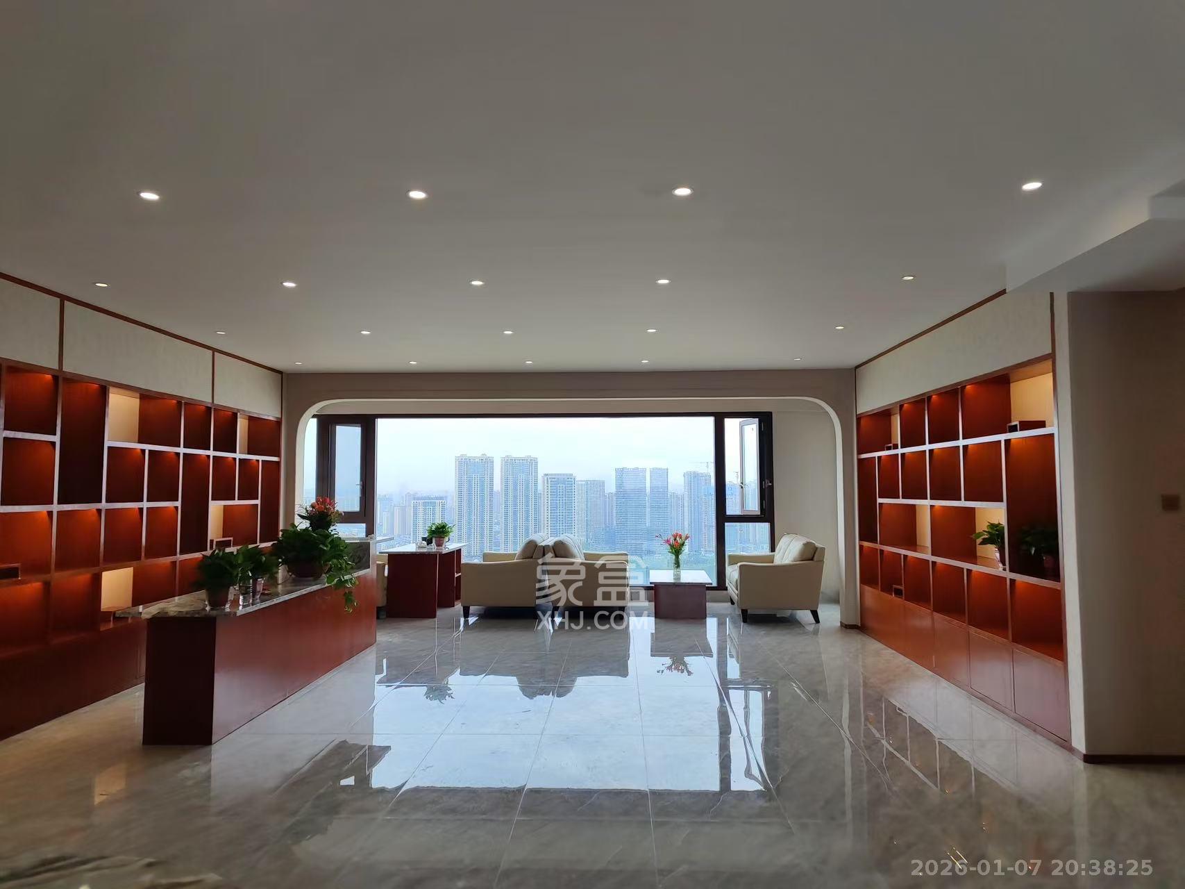 佳兆业云顶梅溪湖六期  4室2厅3卫    7500.0元/月