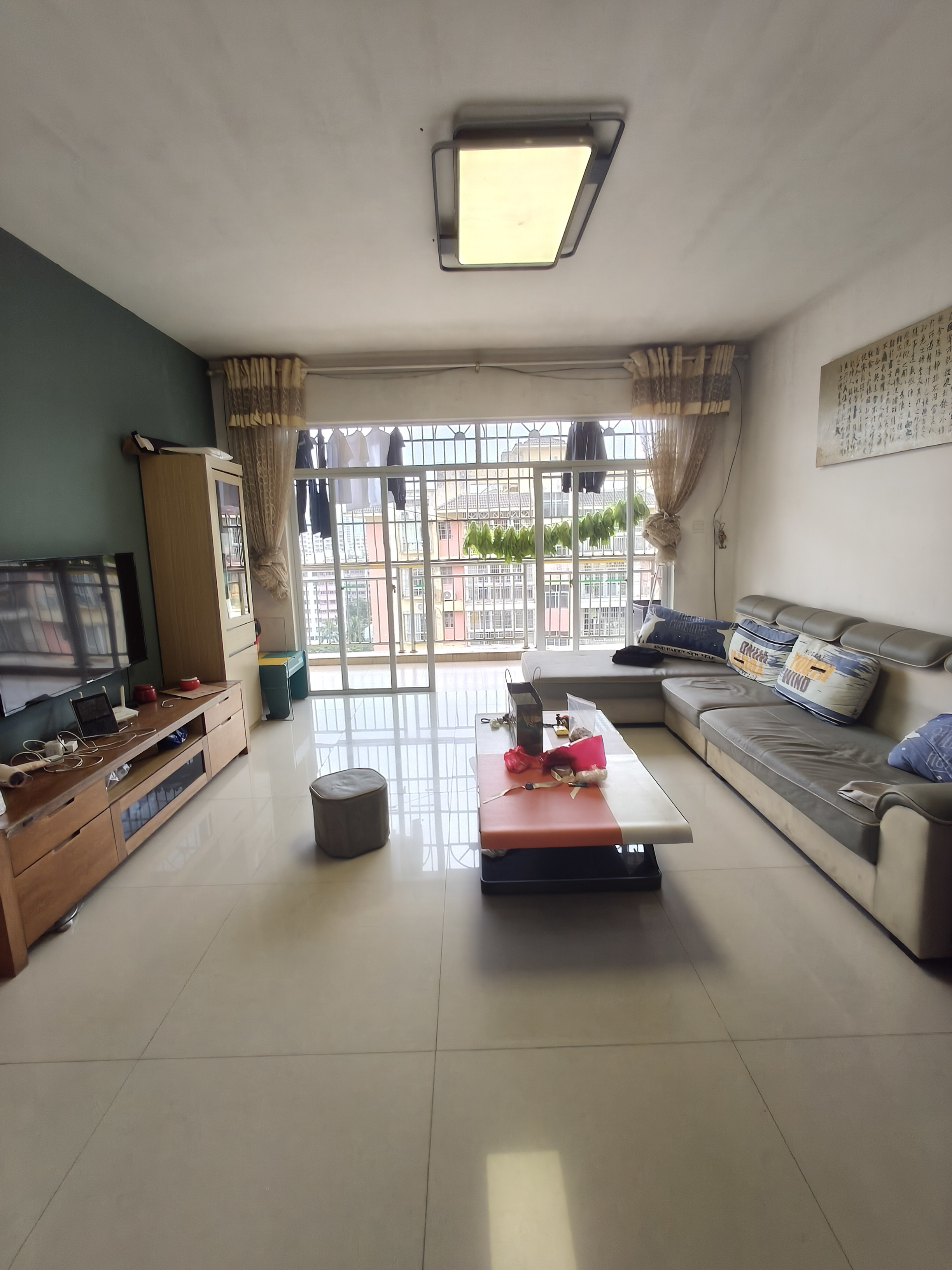 海岛阳光二期  3室2厅1卫    115.0万