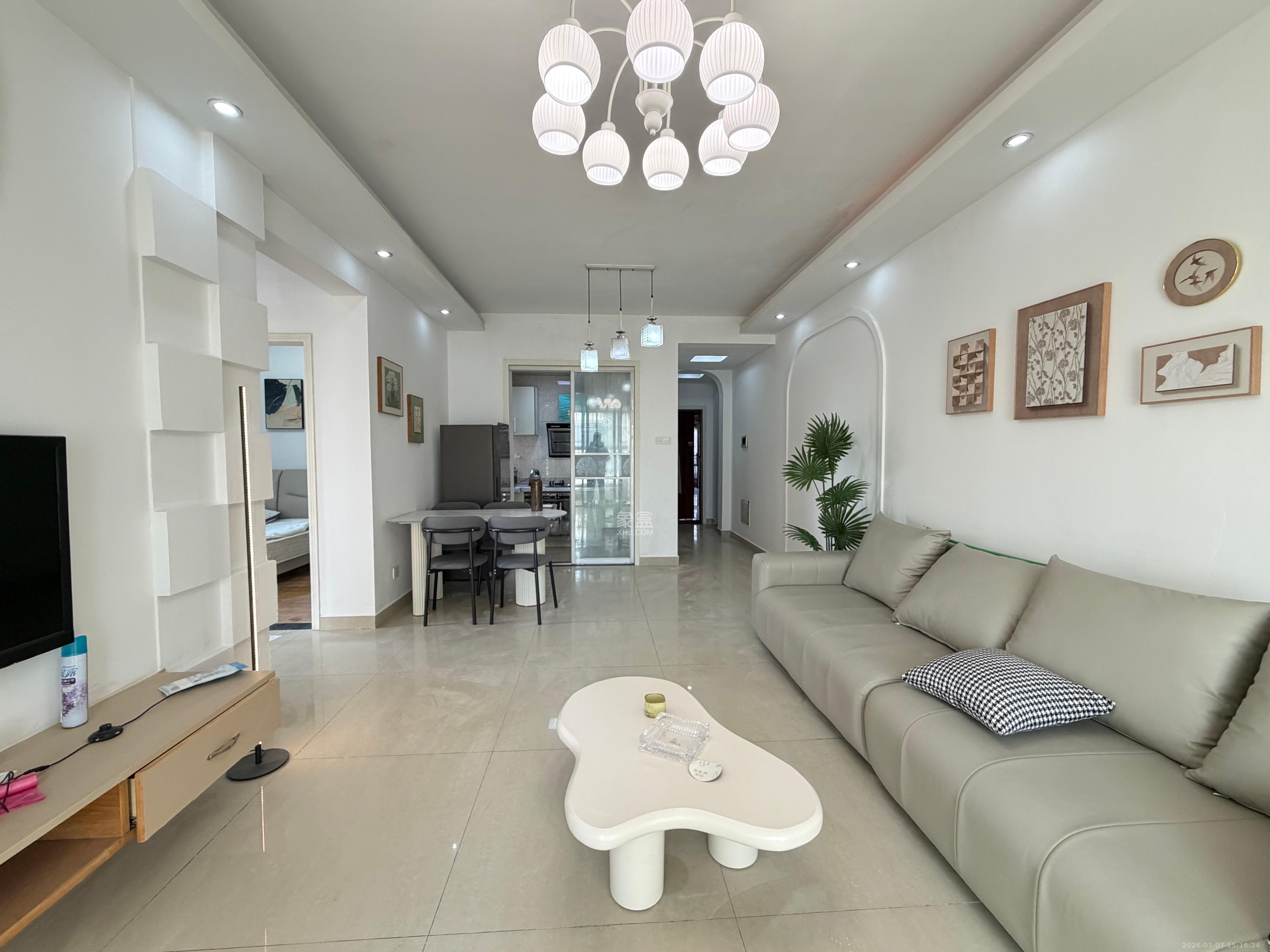 家和院  3室2厅1卫    2100.0元/月