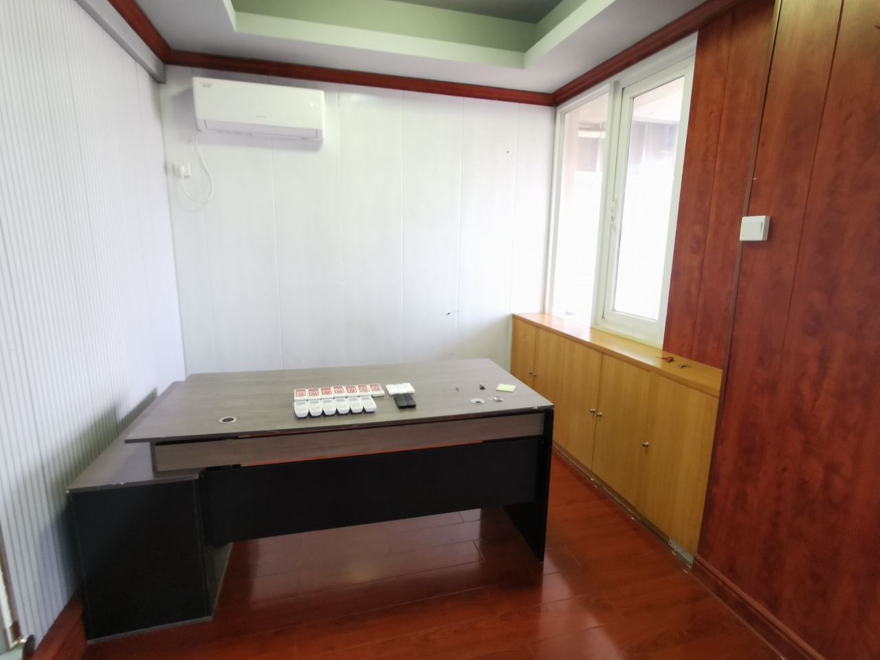 国贸中心   300.0㎡      10000.0元/月室内图