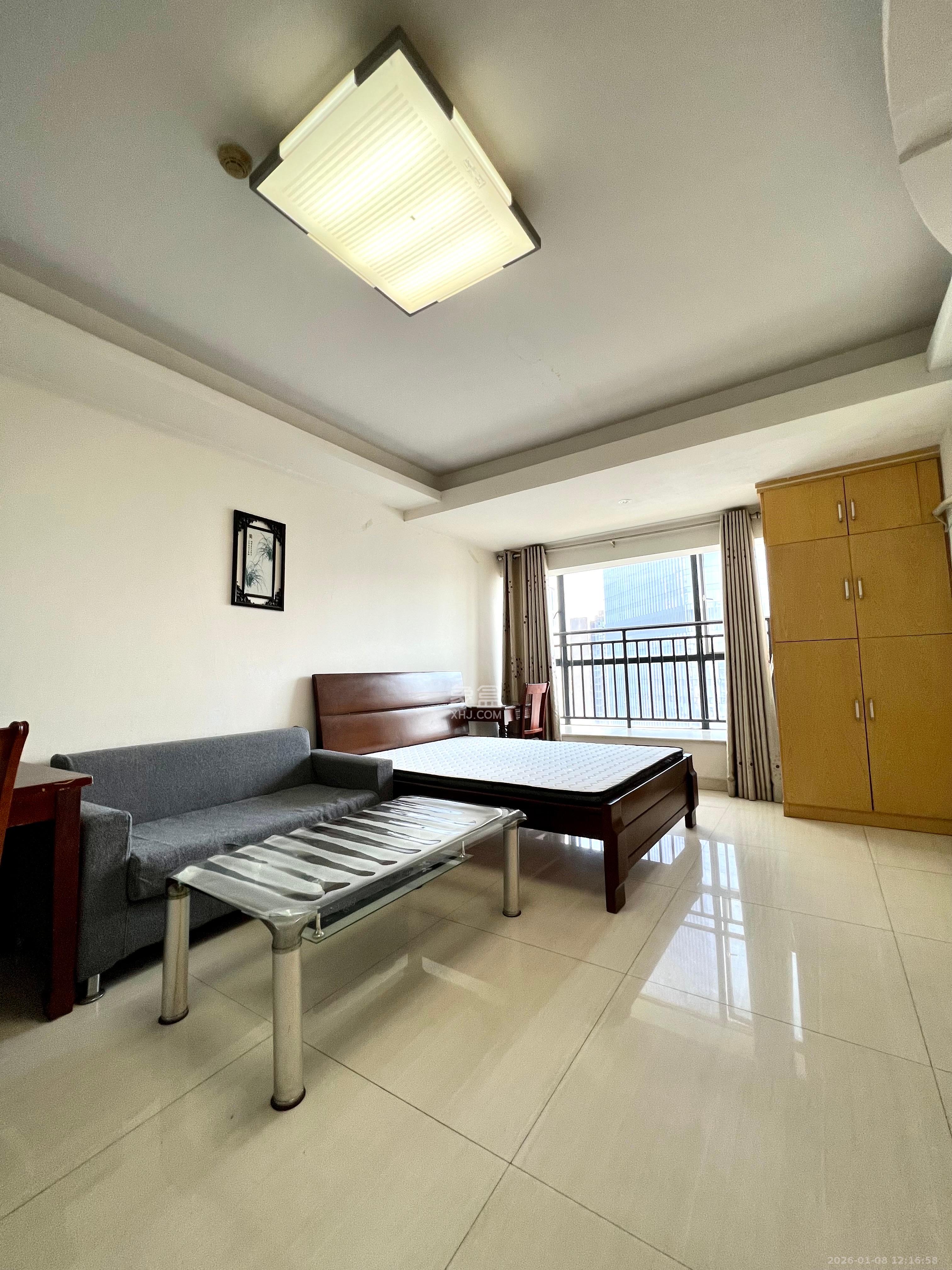 云鼎公馆  1室1厅1卫    1300.0元/月