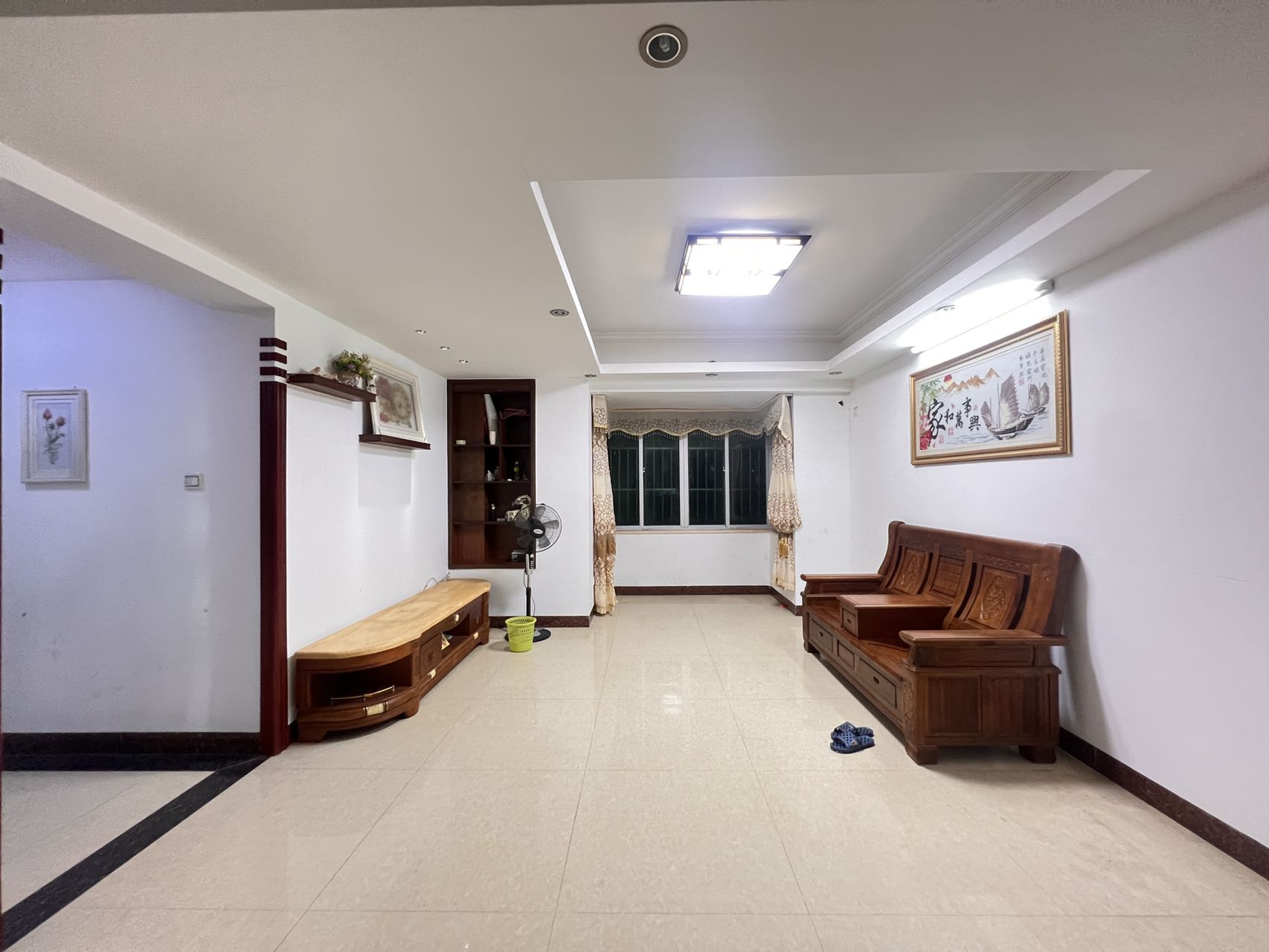 椰林小区（琼山区椰海大道）  3室2厅1卫    89.0万