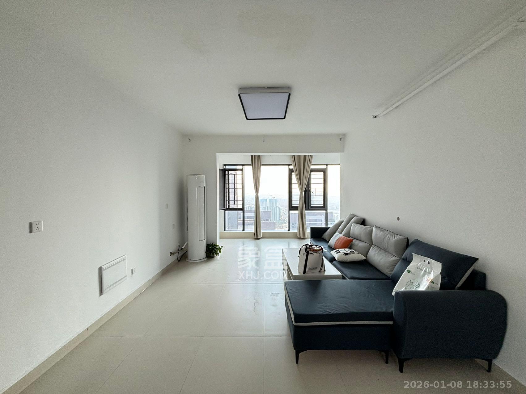 融创会展上东区  4室2厅2卫    3000.0元/月