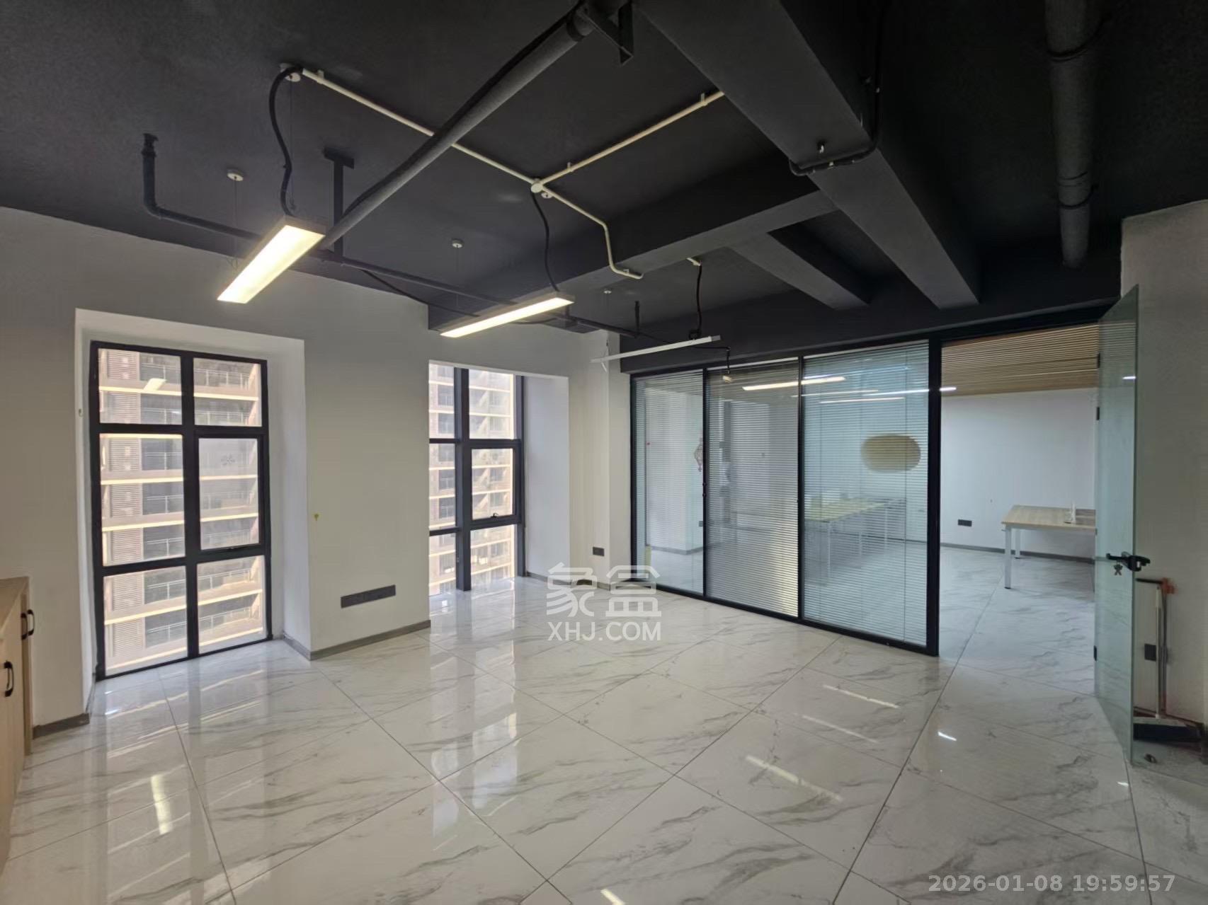 蓝湾国际广场   58.0㎡      5800.0元/月