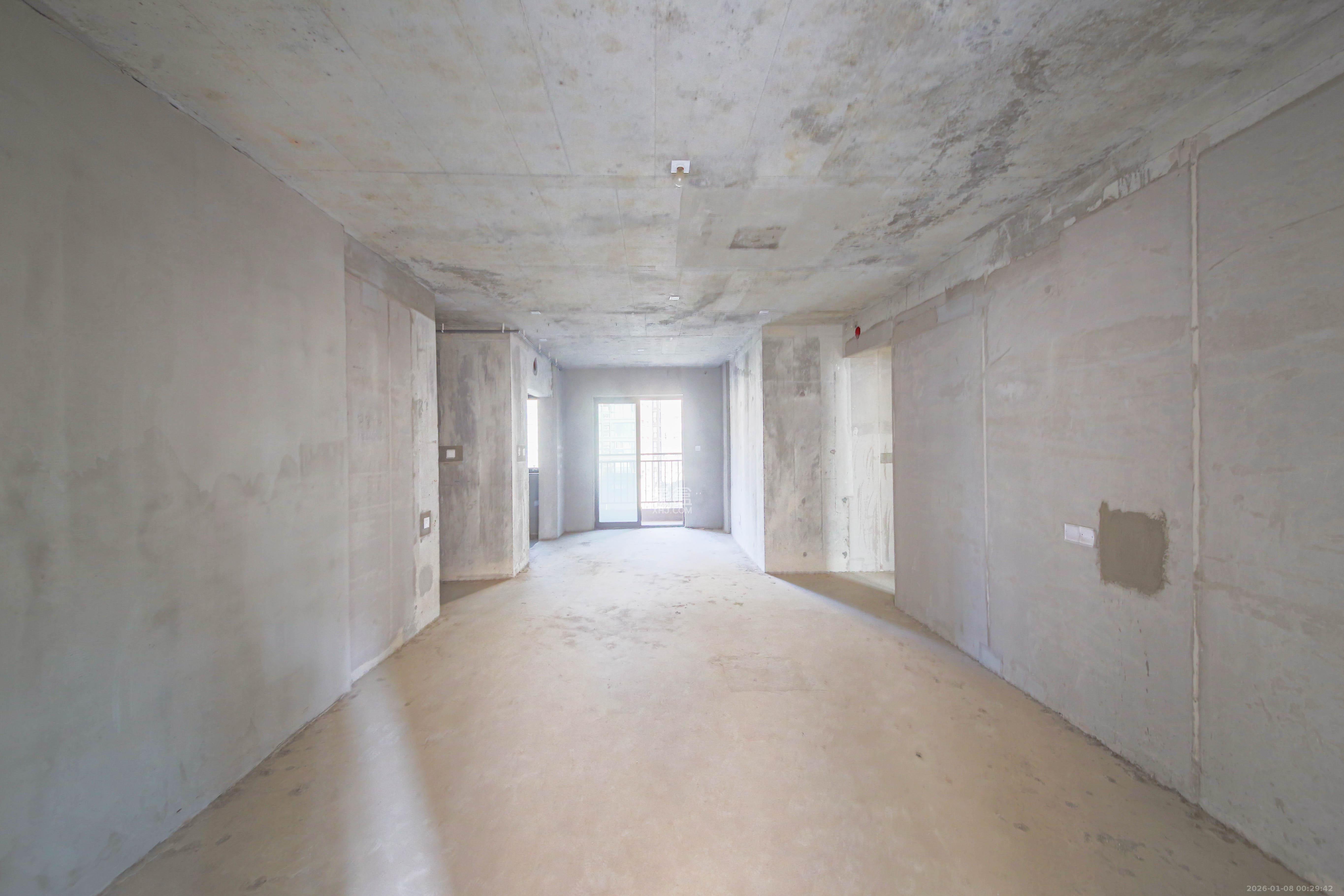 龙湖春江悦茗  3室2厅2卫    152.0万