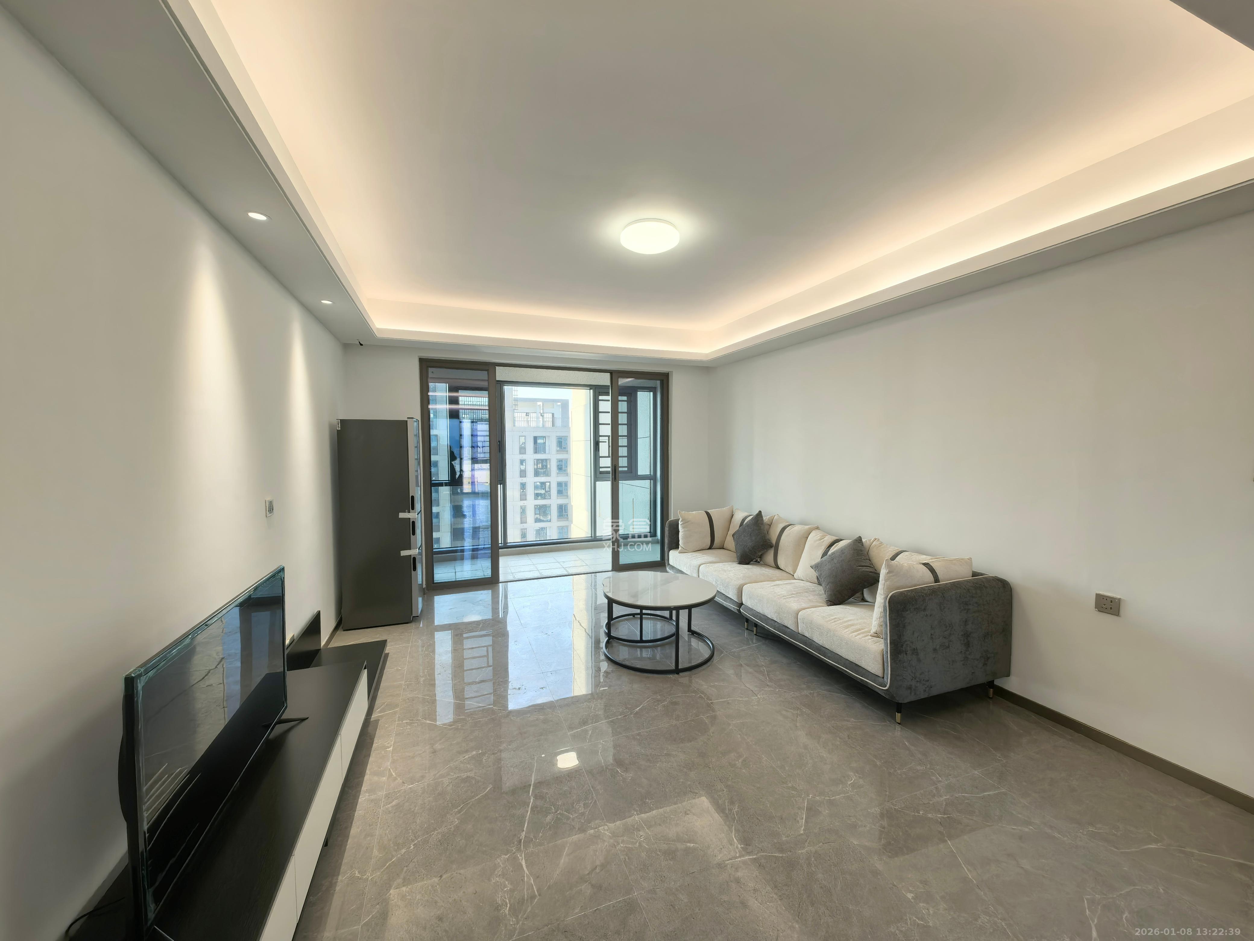 阳光城翡丽云邸  4室2厅2卫    3300.0元/月