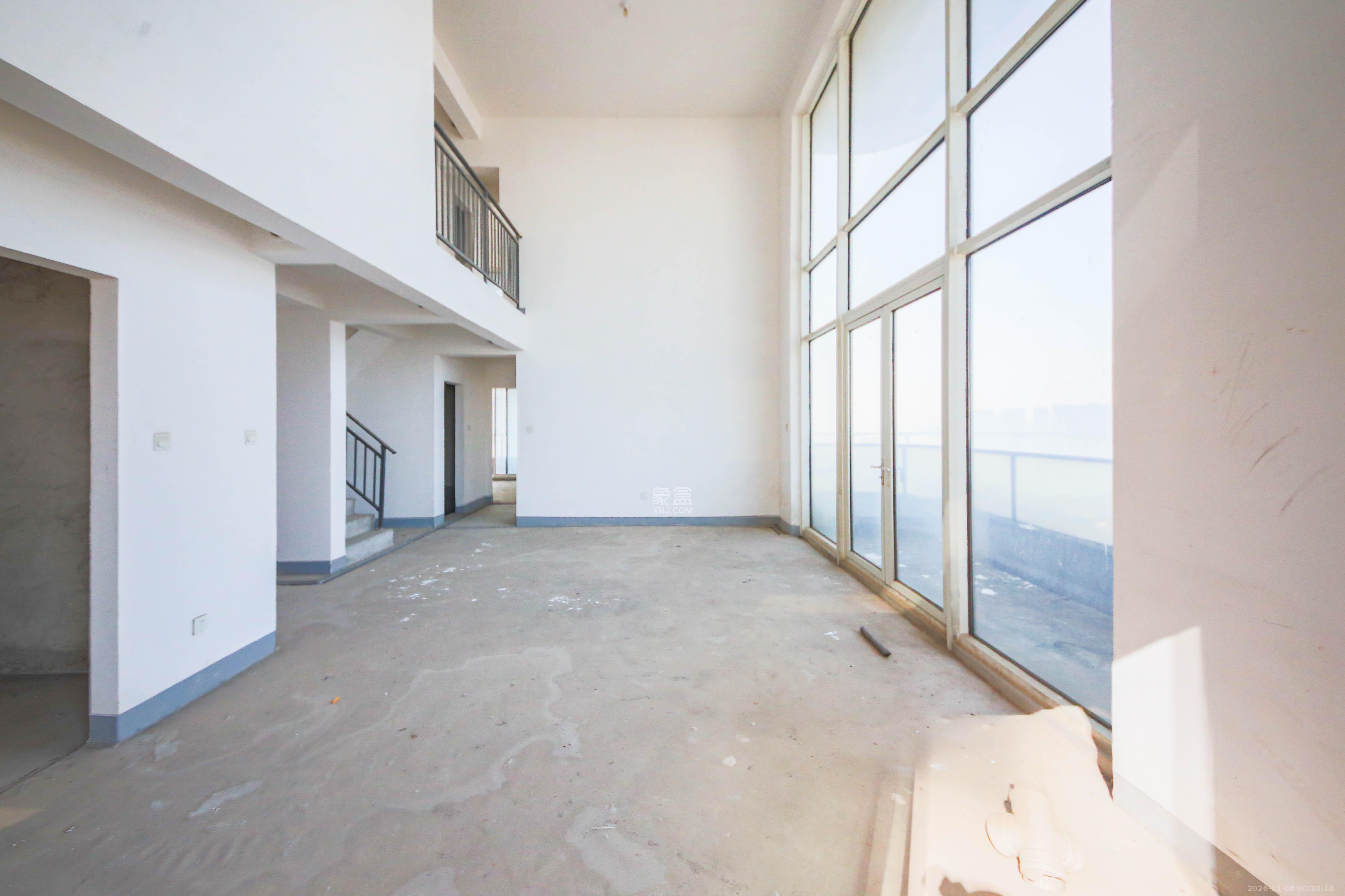 湘江雅颂居  6室3厅4卫    460.0万