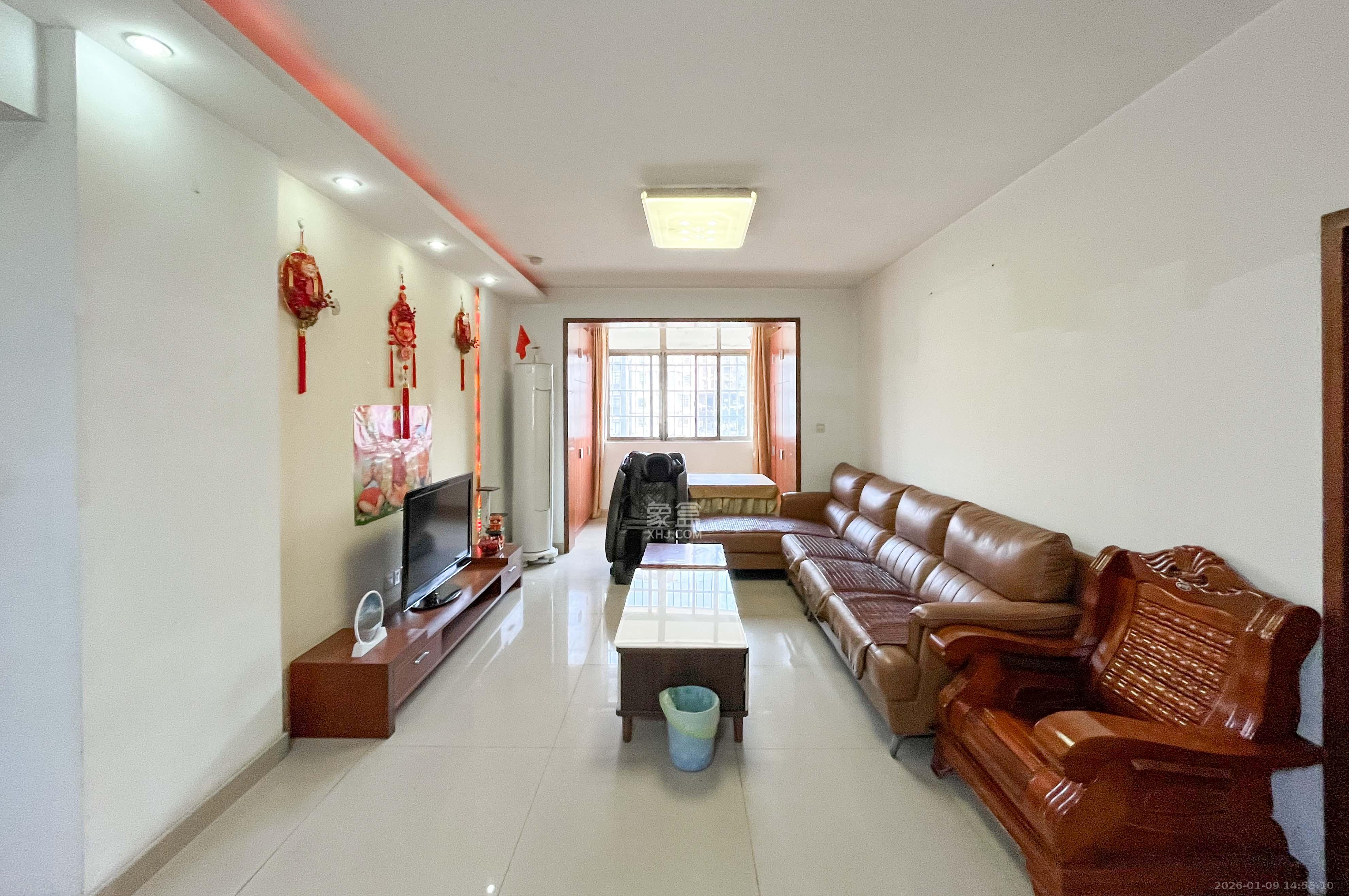 麓谷沐春园  3室2厅2卫    68.0万