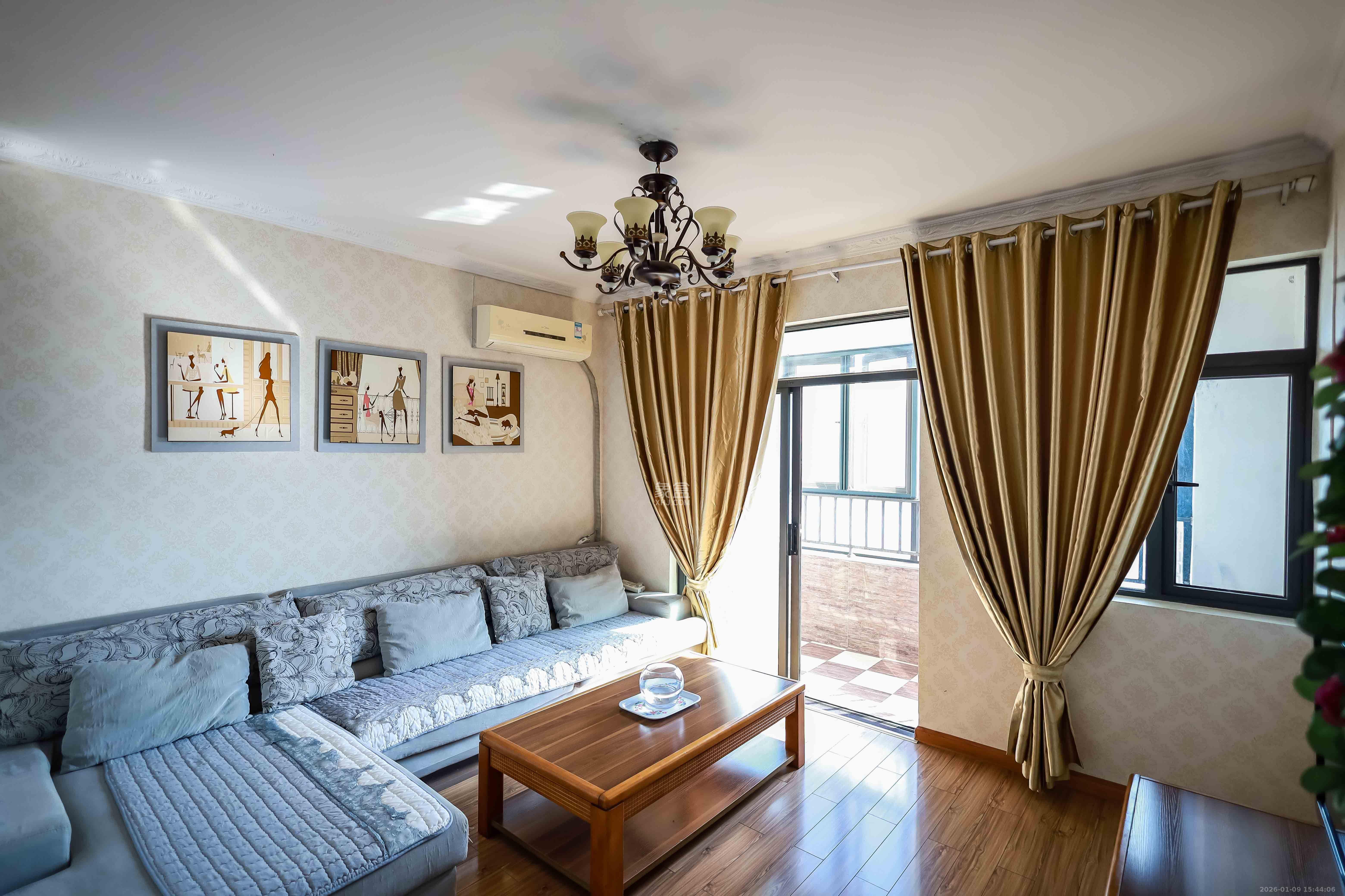 西城龙庭  2室2厅1卫    2600.0元/月