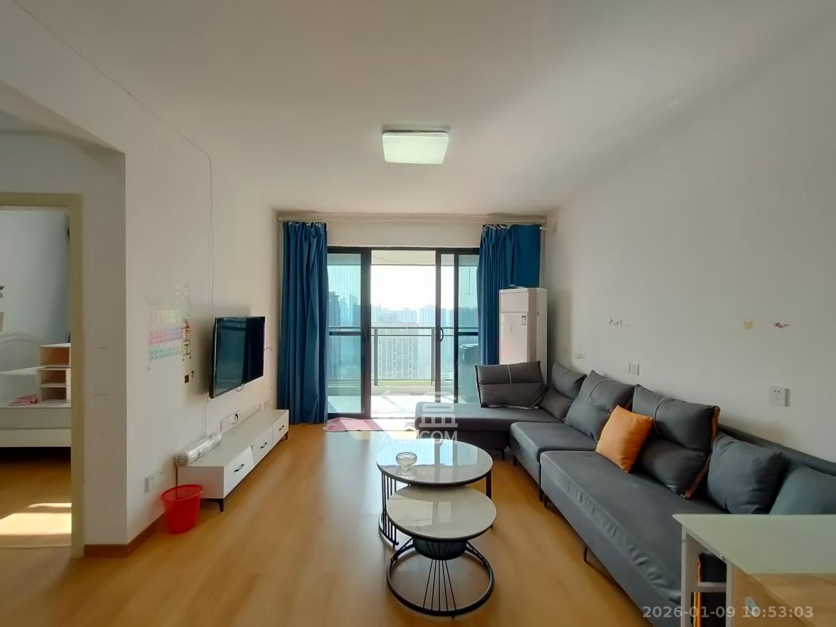 锦湘国际星城四期（金丽苑）  3室2厅2卫    2800.0元/月