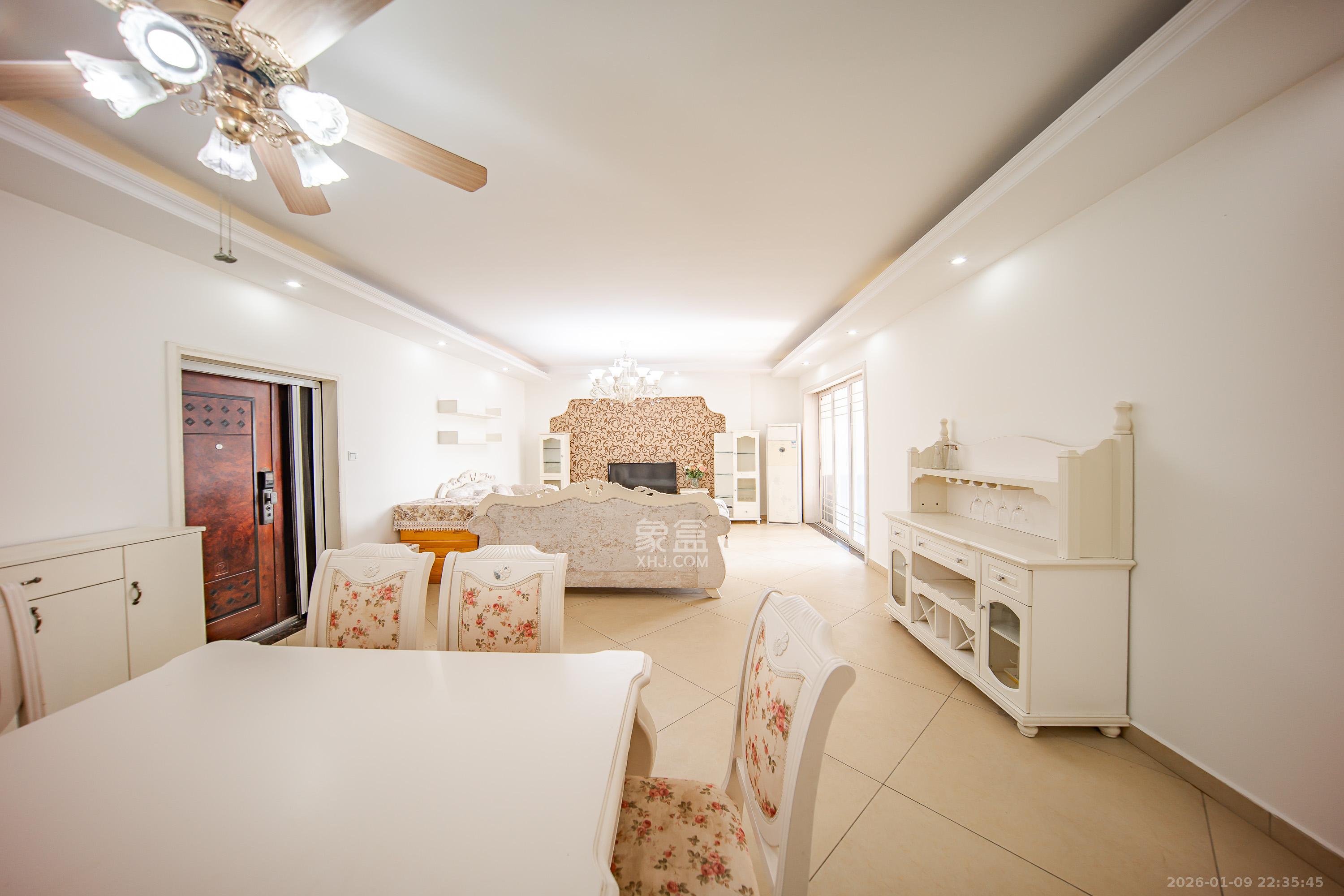 曙光泊岸  1室1厅1卫    112.0万