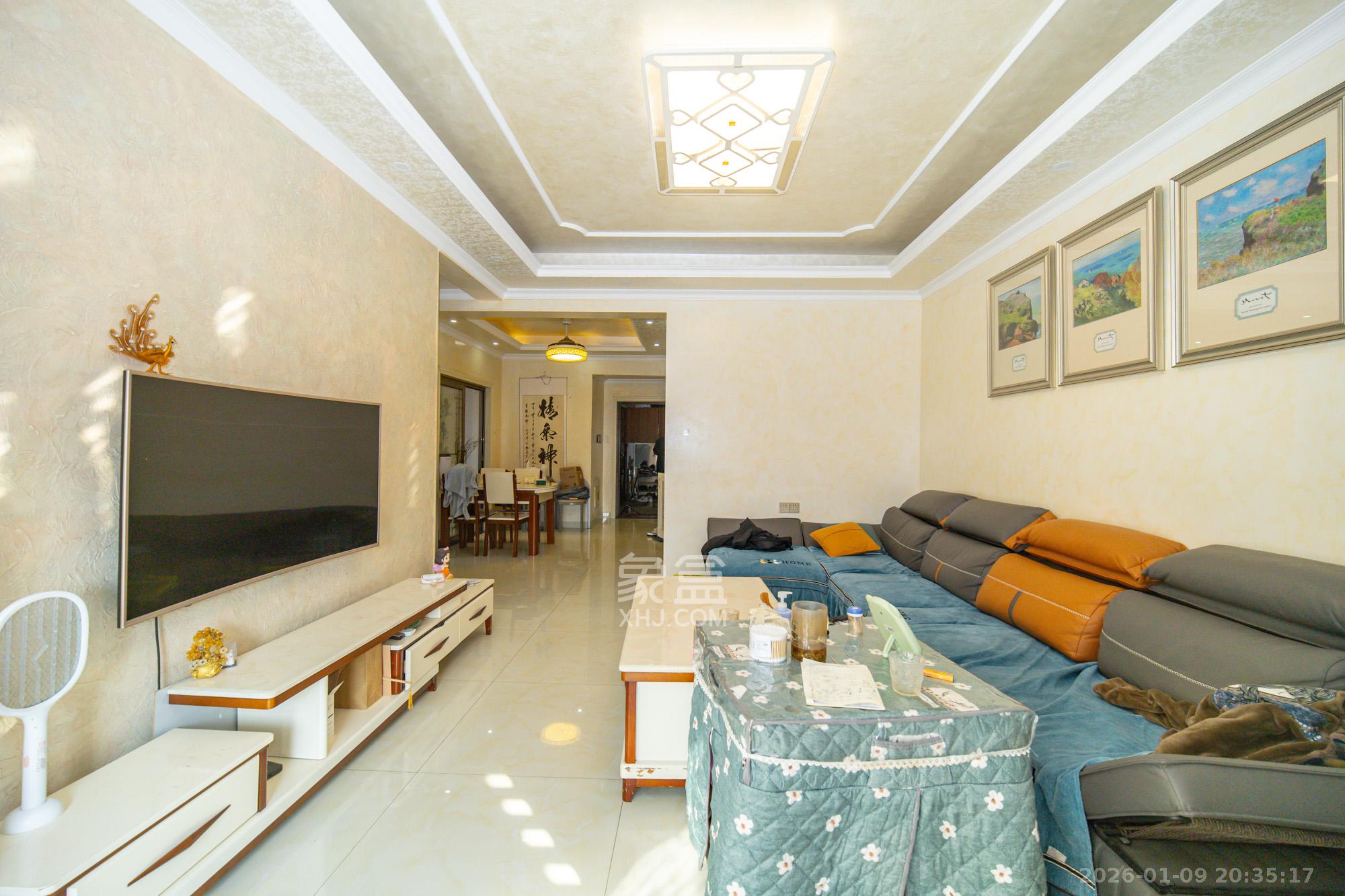 楚天世纪城西苑  3室2厅1卫    63.8万