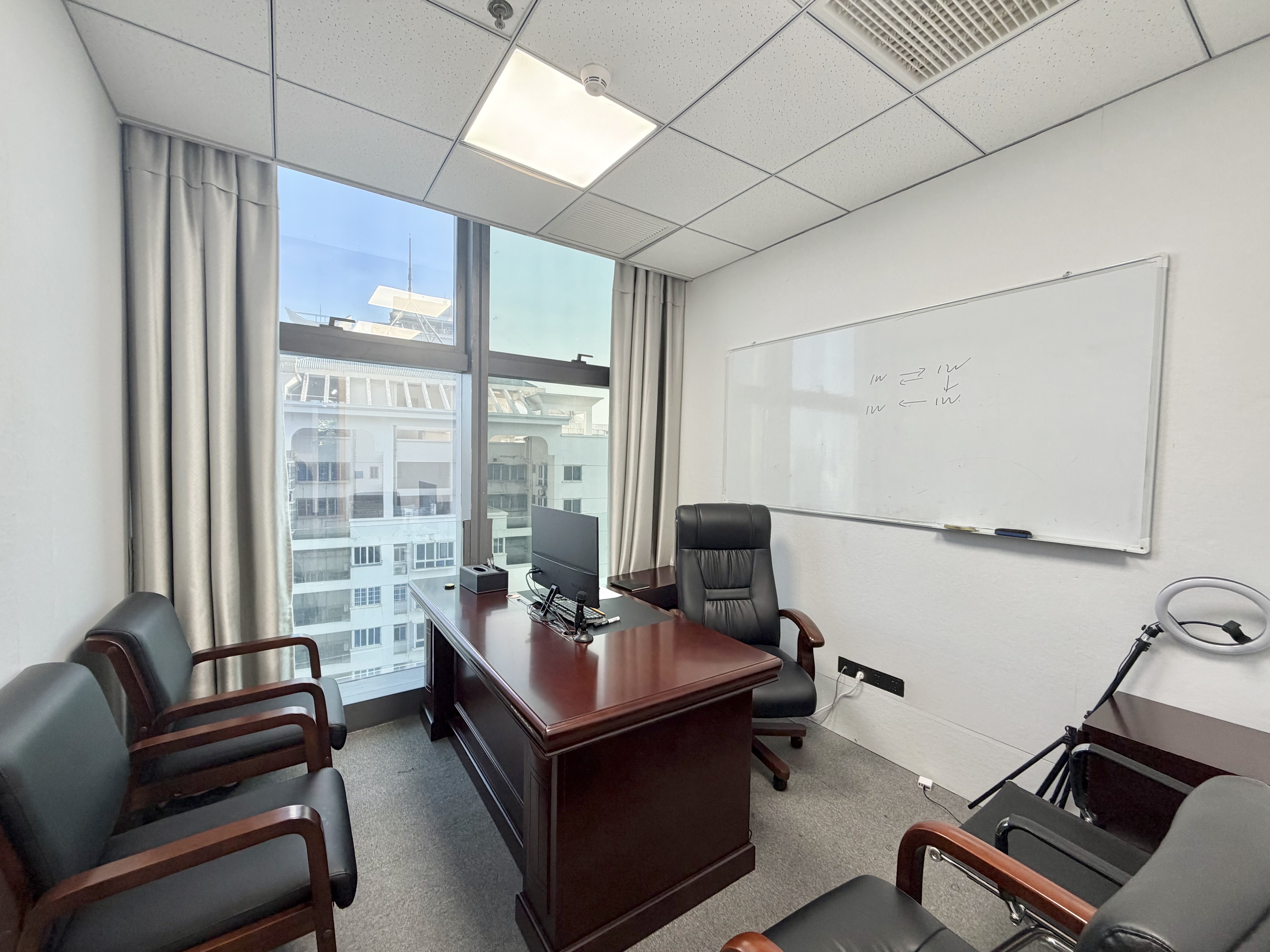 华润大厦   245.0㎡      17200.0元/月室内图