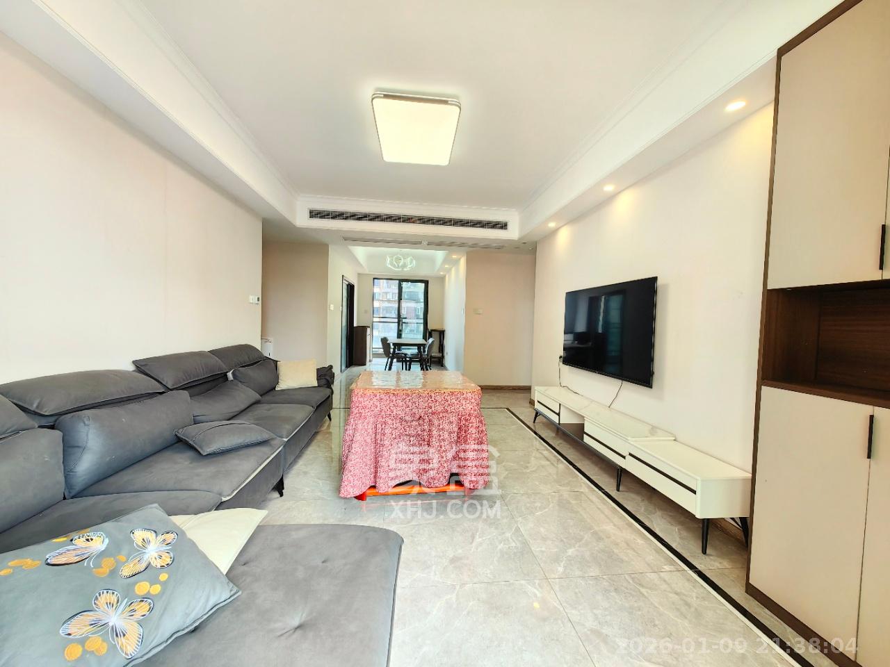 梦想新天地  4室2厅2卫    3500.0元/月