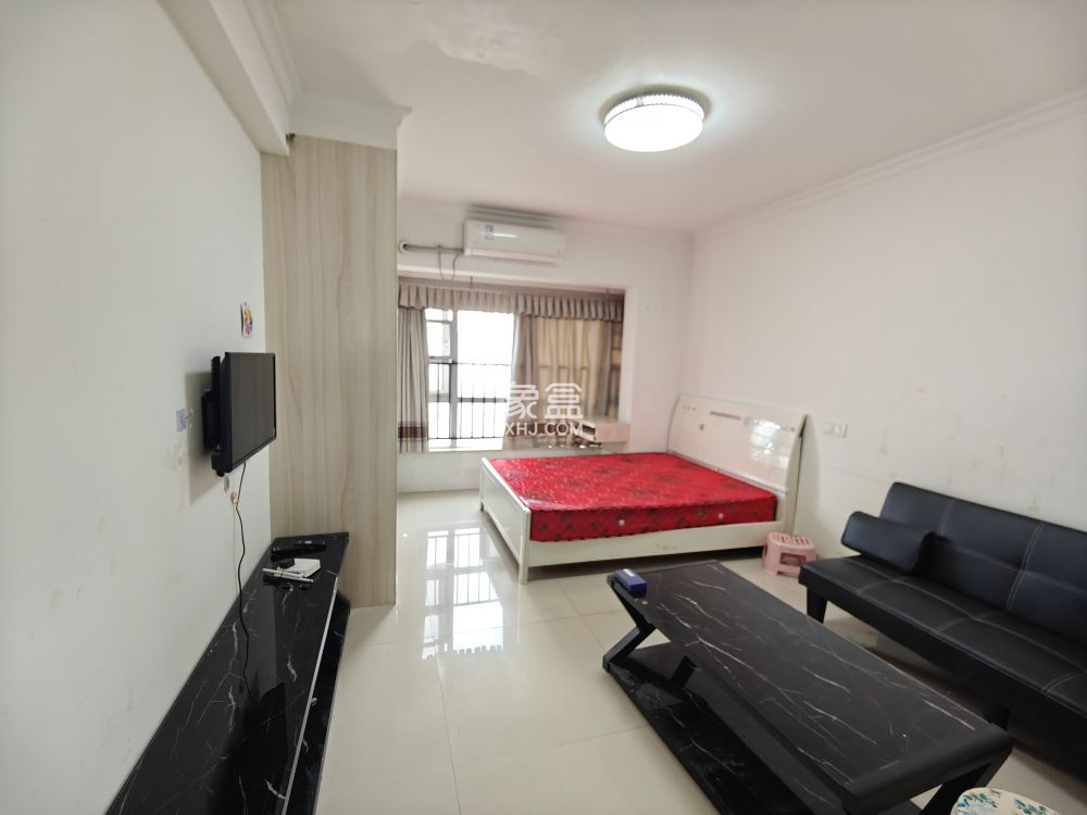 美的城三期  1室1厅1卫    14.8万