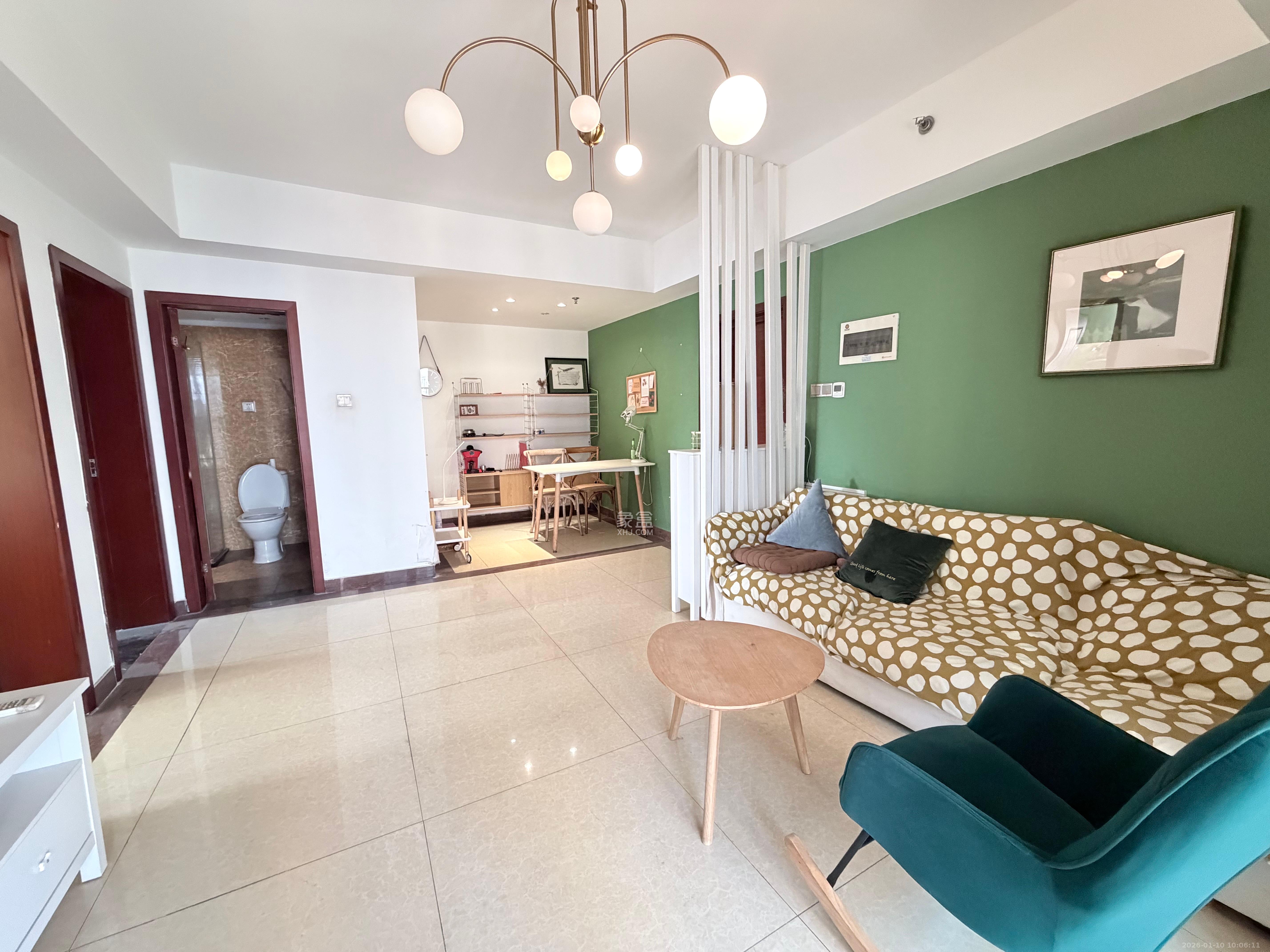 东塘瑞府  2室1厅1卫    2300.0元/月