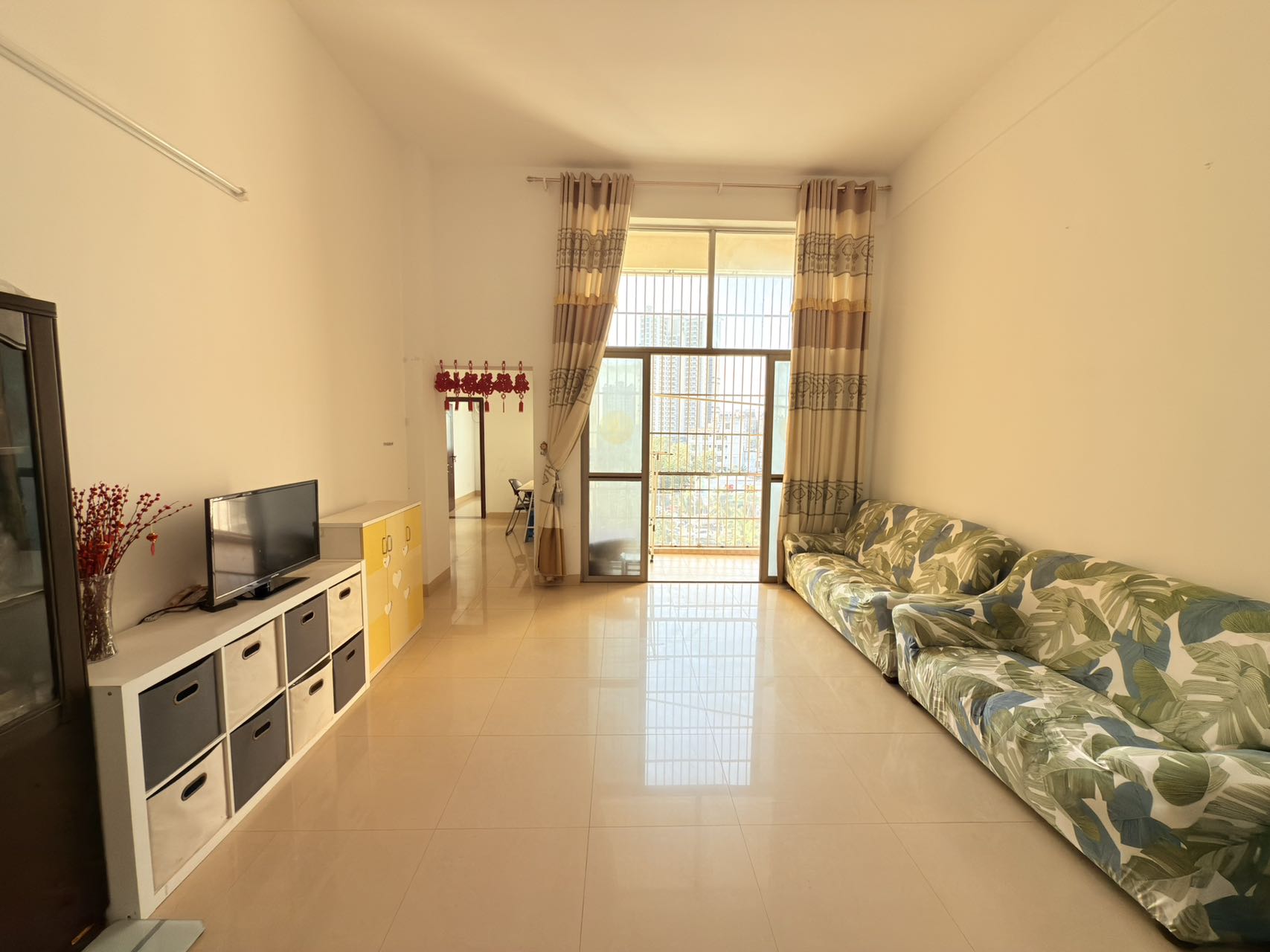 中豪花园  2室2厅1卫    2000.0元/月