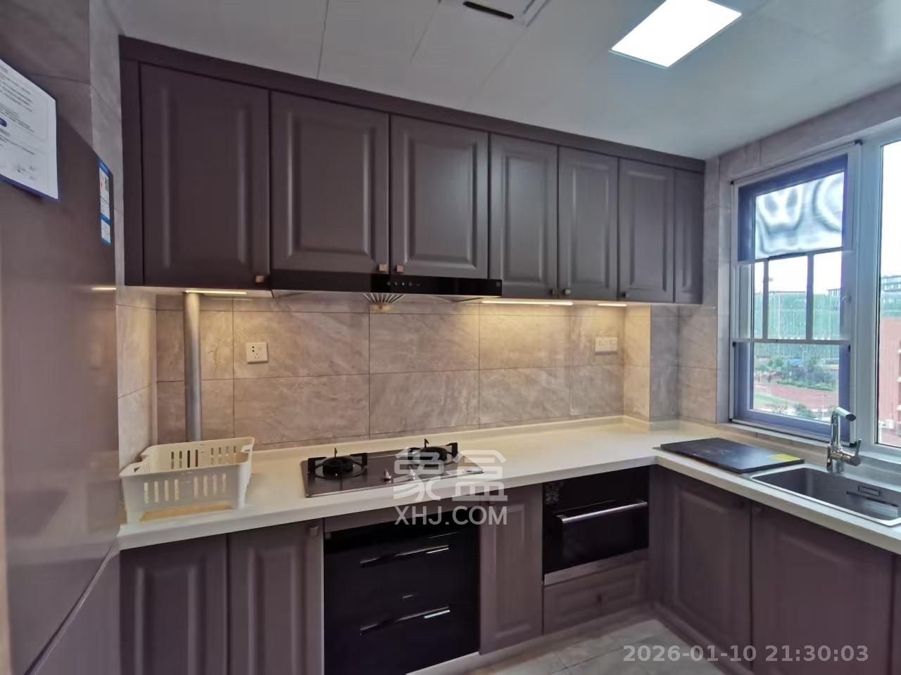 金地中交麓谷香颂(金地中交雅苑) 3室2厅2卫 3200.0元/月 金地中交麓谷香颂(金地中交雅苑) 3室2厅2卫 3200.0元/月室内图