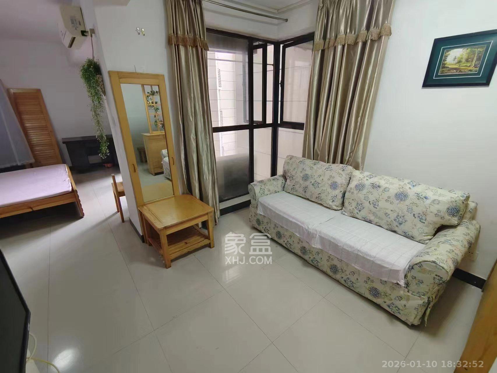 铂宫  1室1厅1卫    1800.0元/月