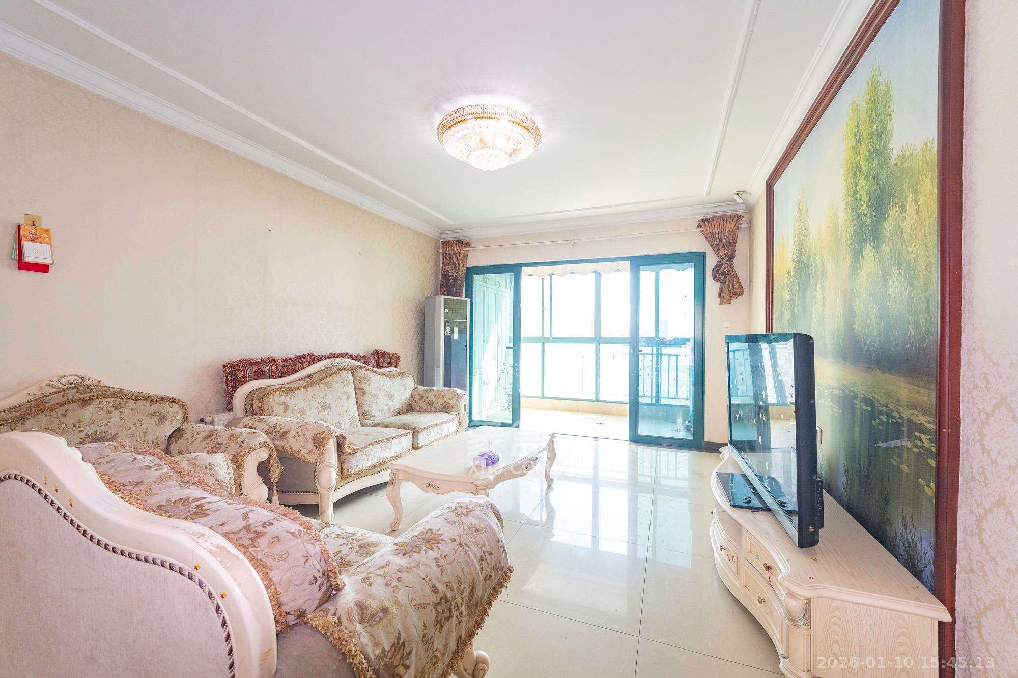 恒大雅苑楼王  3室2厅2卫    99.0万