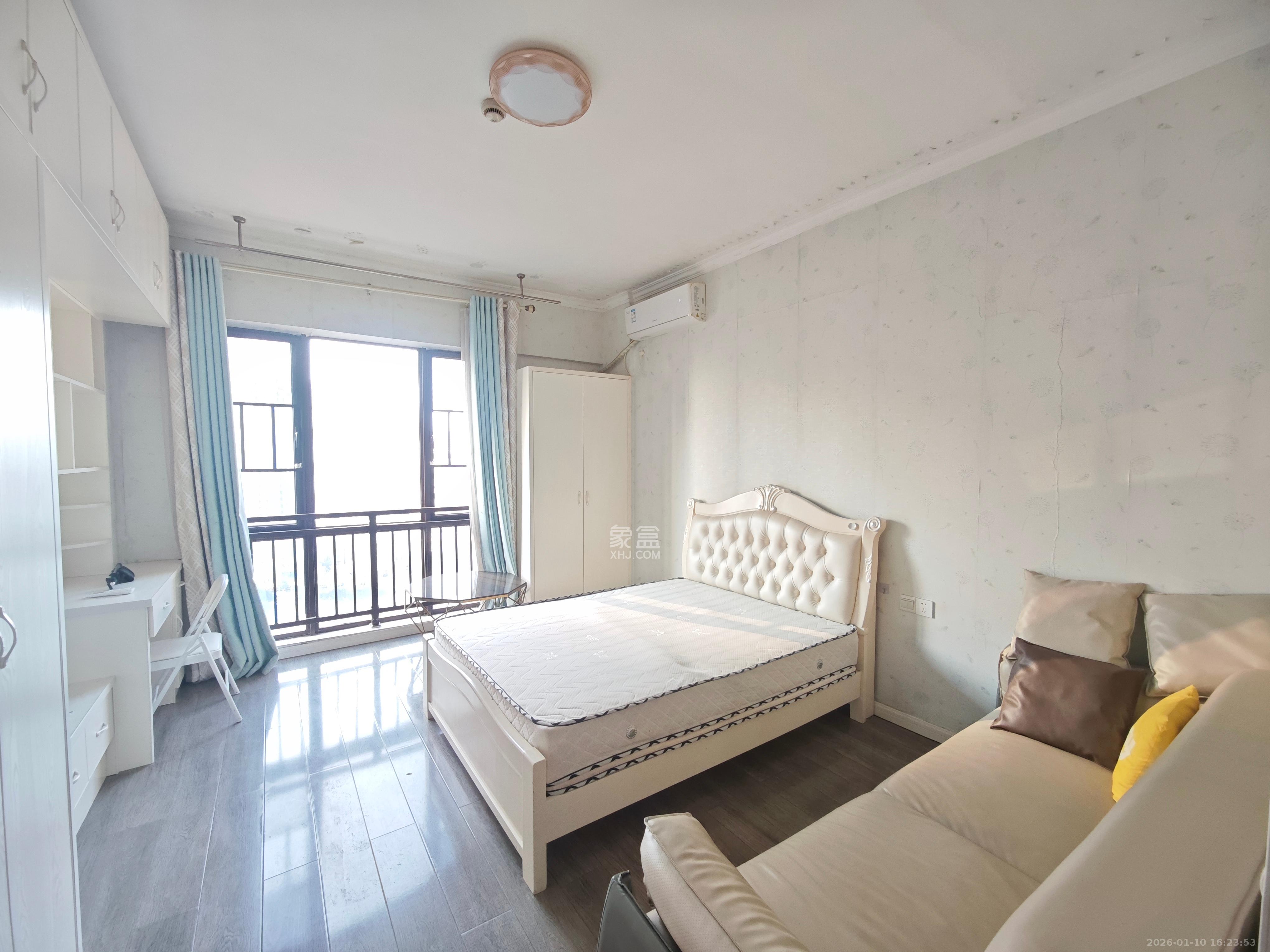 梅溪鑫苑名家  1室1厅1卫    1200.0元/月