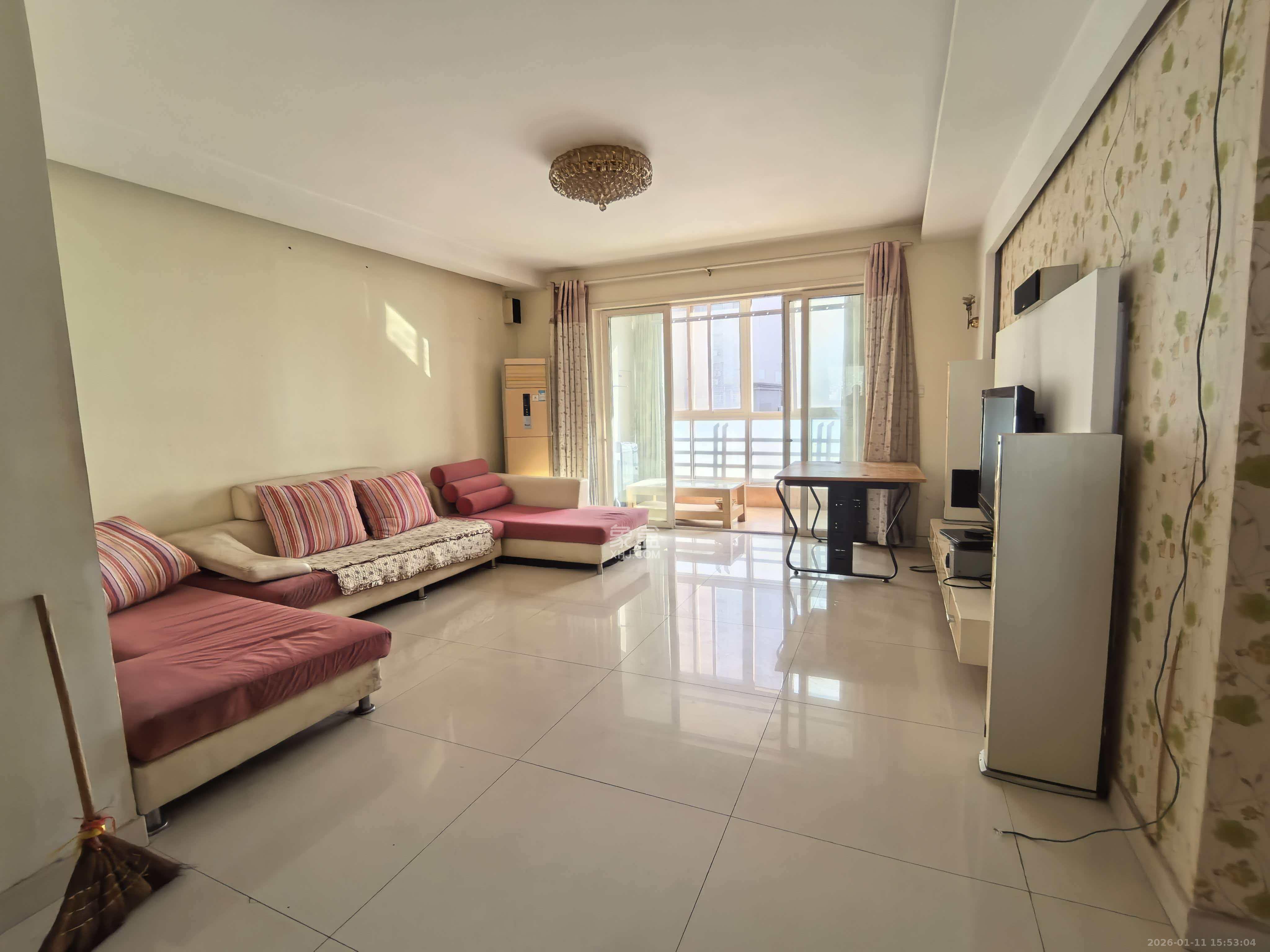 申奥美域  3室2厅2卫    2600.0元/月