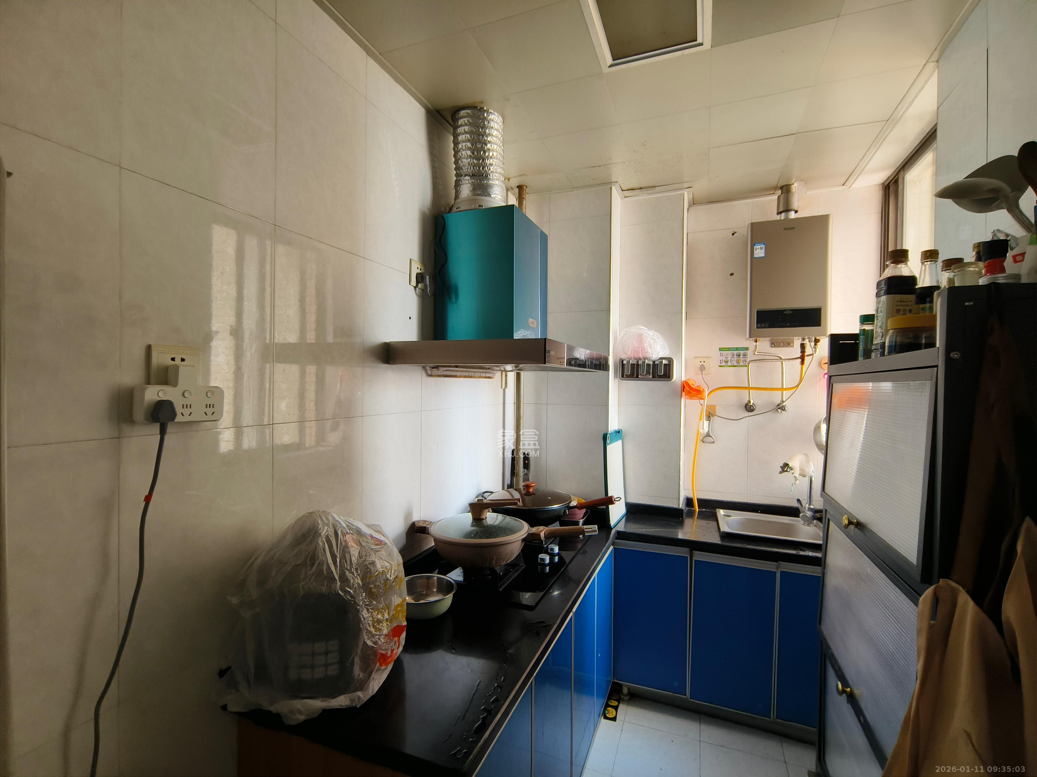 鑫远湘府华城 2室2厅1卫 2100.0元/月 鑫远湘府华城 2室2厅1卫 2100.0元/月室内图