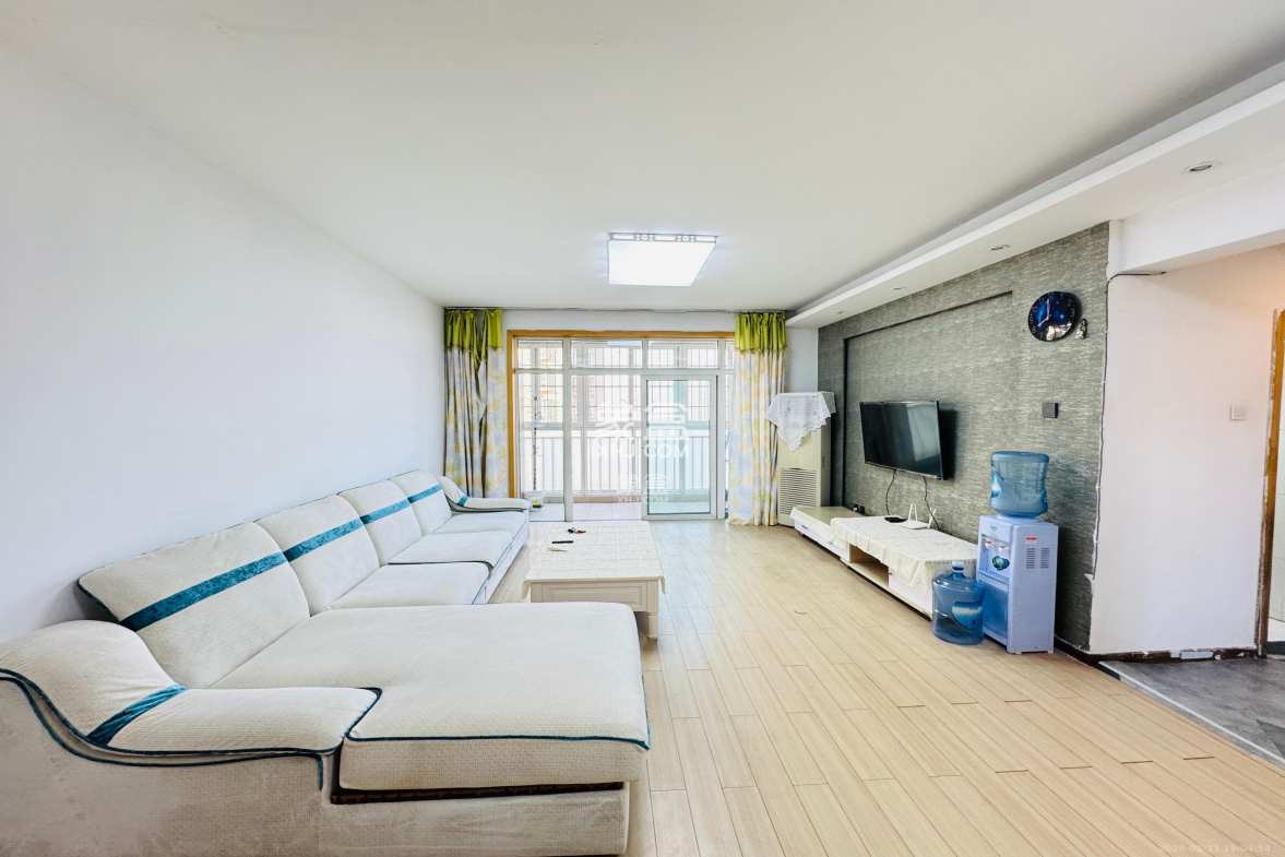 金碧文华 3室2厅2卫 2400.0元/月 金碧文华 3室2厅2卫 2400.0元/月室内图