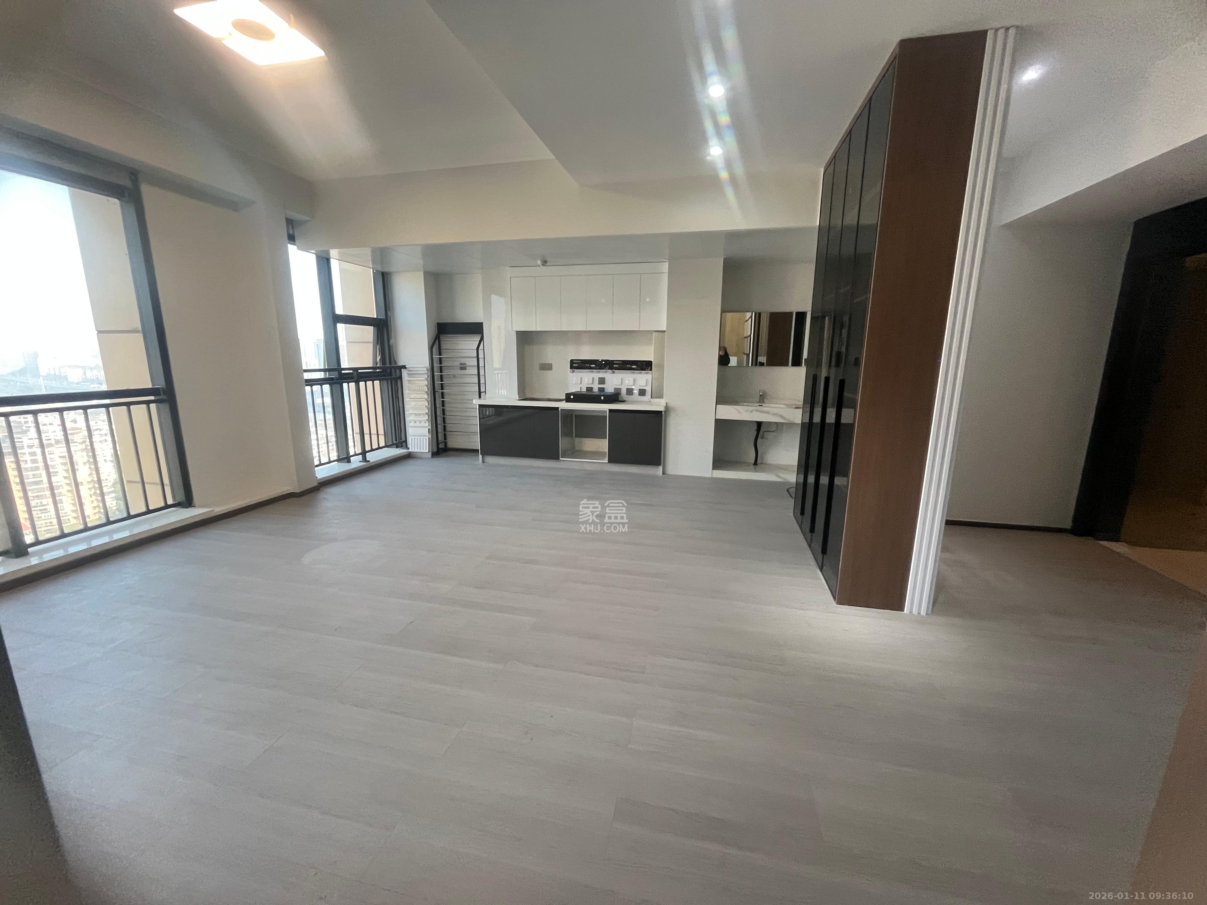 万坤图财富广场  1室1厅0卫    3800.0元/月室内图