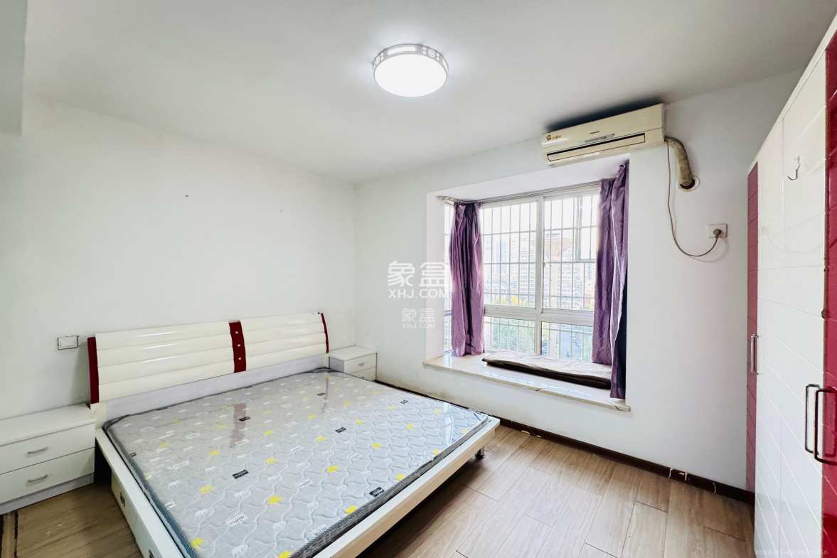 金碧文华 3室2厅2卫 2400.0元/月 金碧文华 3室2厅2卫 2400.0元/月室内图