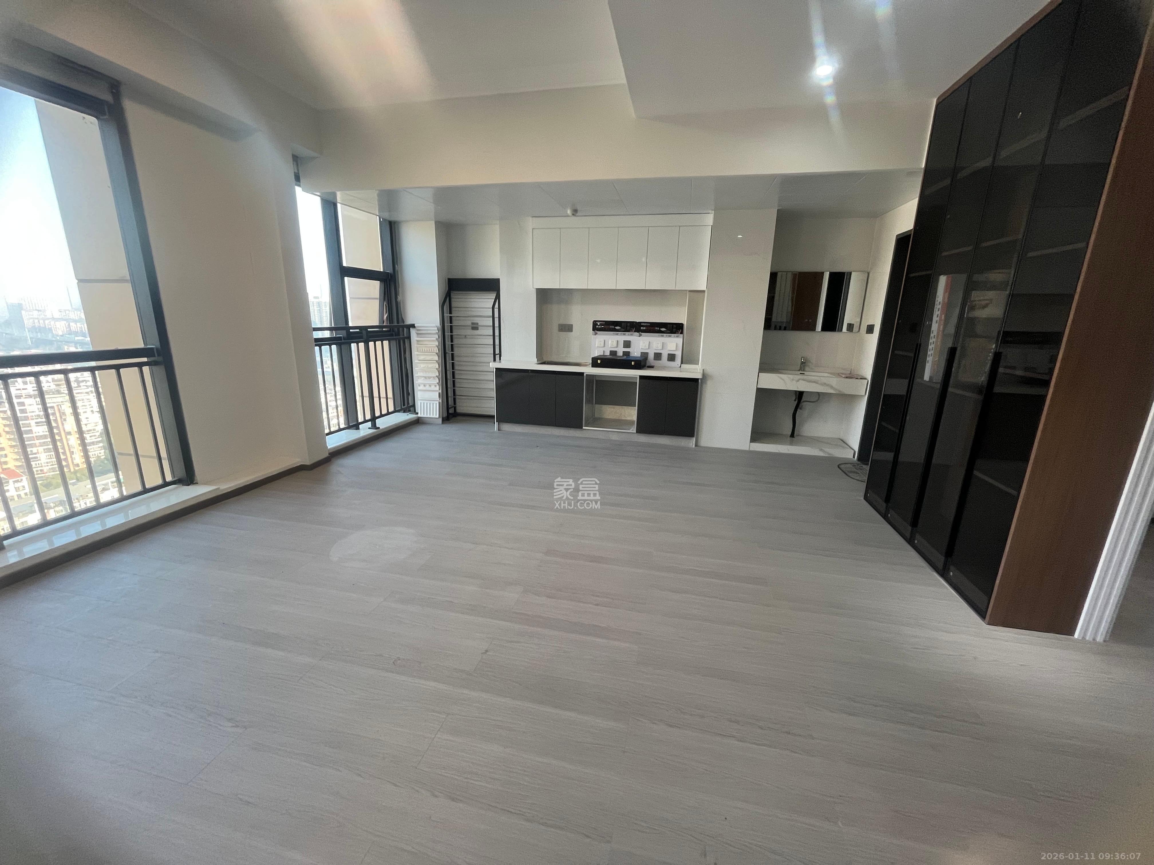 万坤图财富广场  1室1厅0卫    3800.0元/月室内图