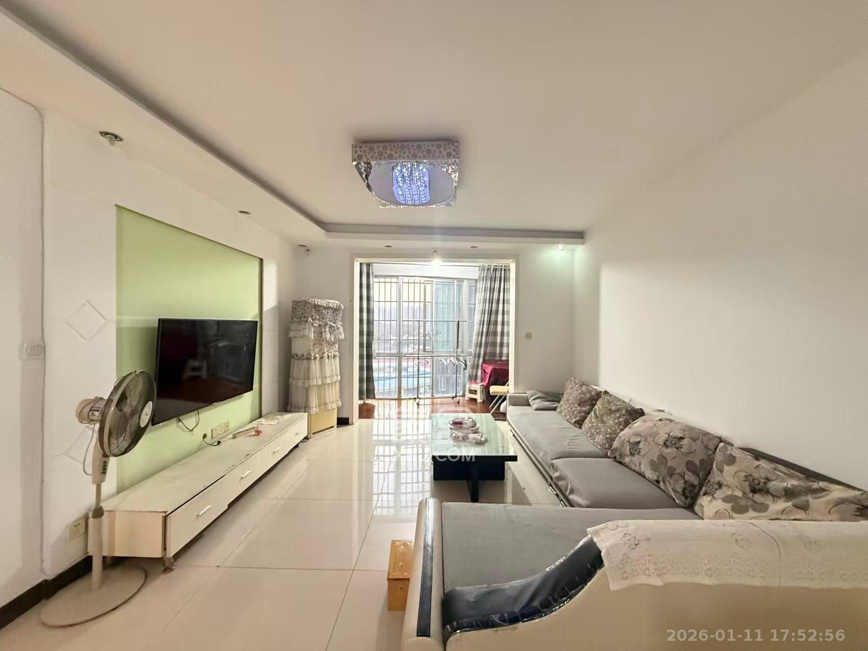 红树湾  3室2厅2卫    1700.0元/月