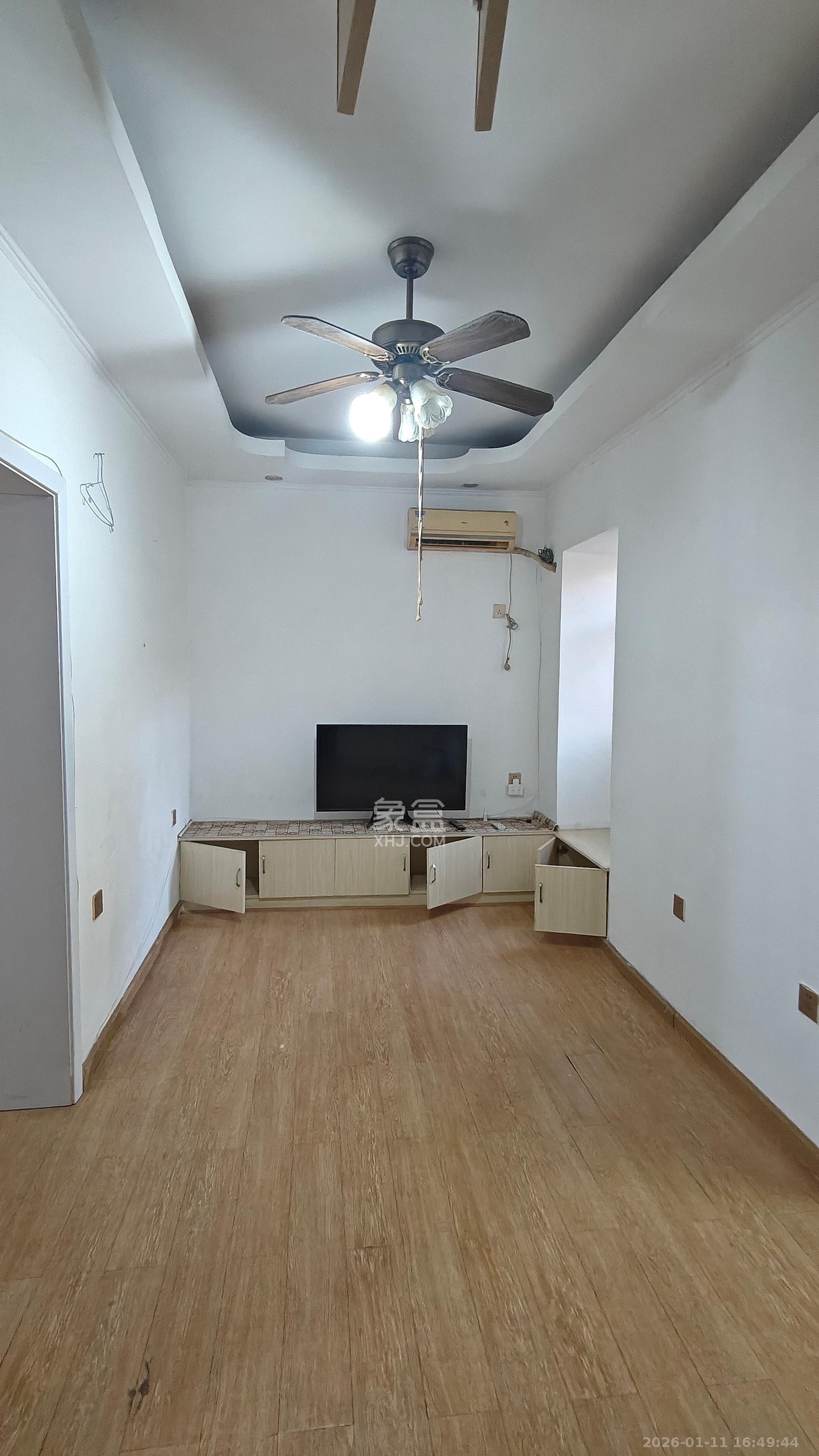 赤岗小区（一二三片）  2室1厅1卫    1600.0元/月