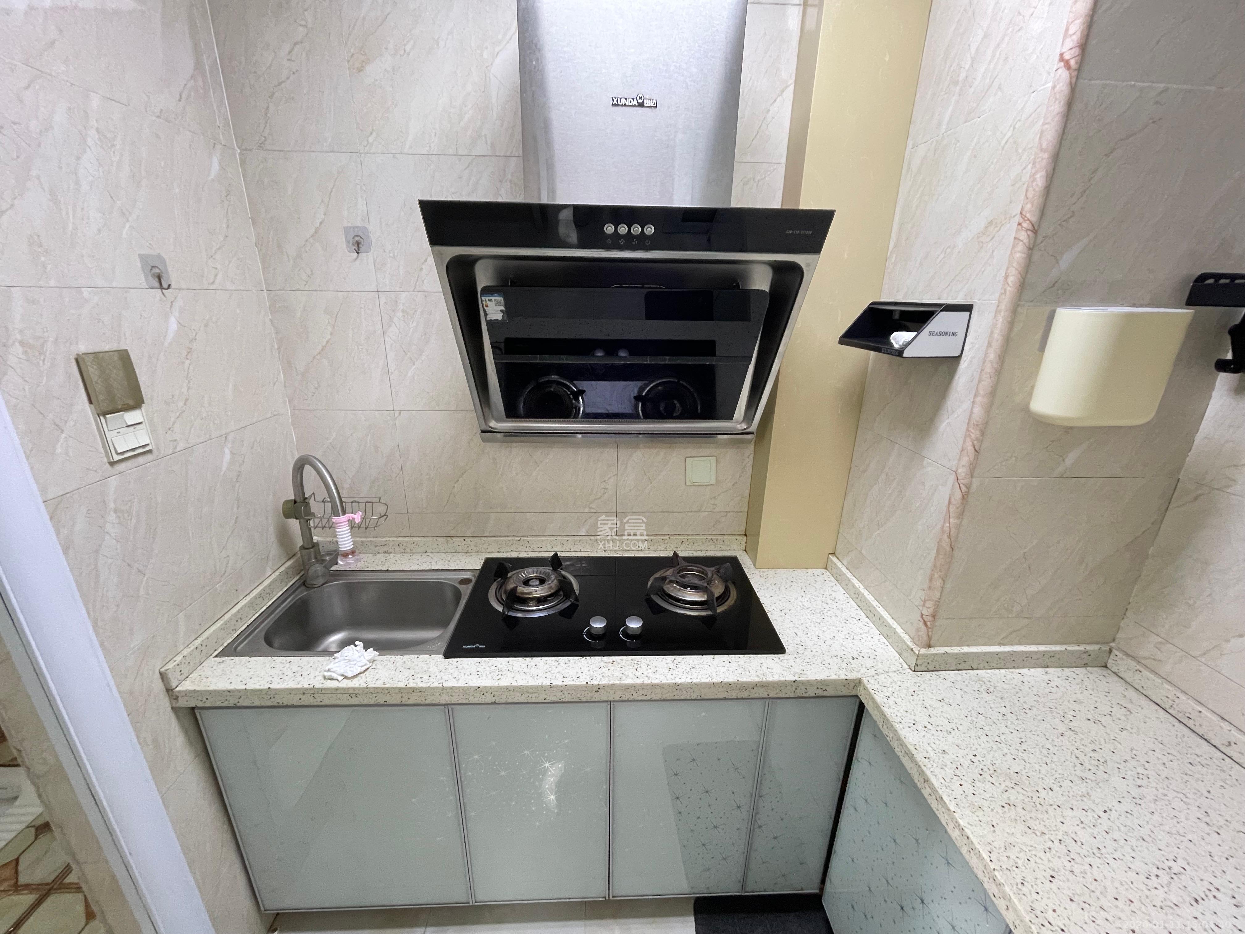 嘉顺苑  1室0厅1卫    1000.0元/月室内图