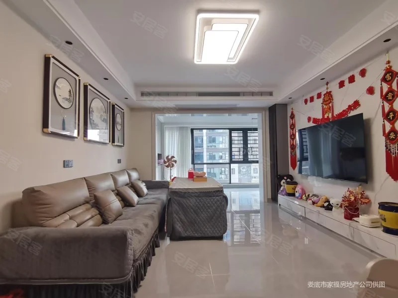 中甸.龙雲台  4室2厅2卫    108.0万