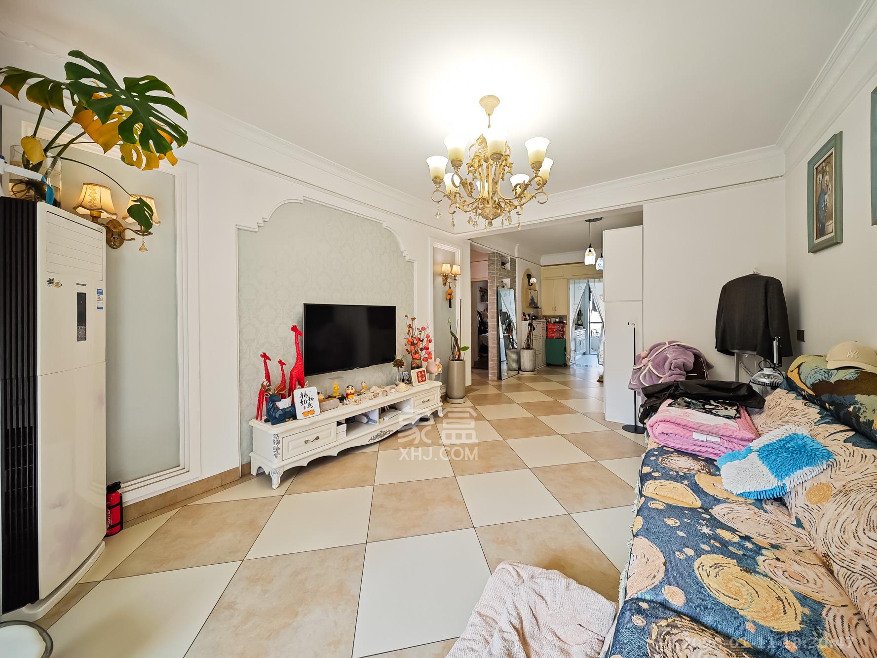 山语城二期  2室2厅1卫    71.8万