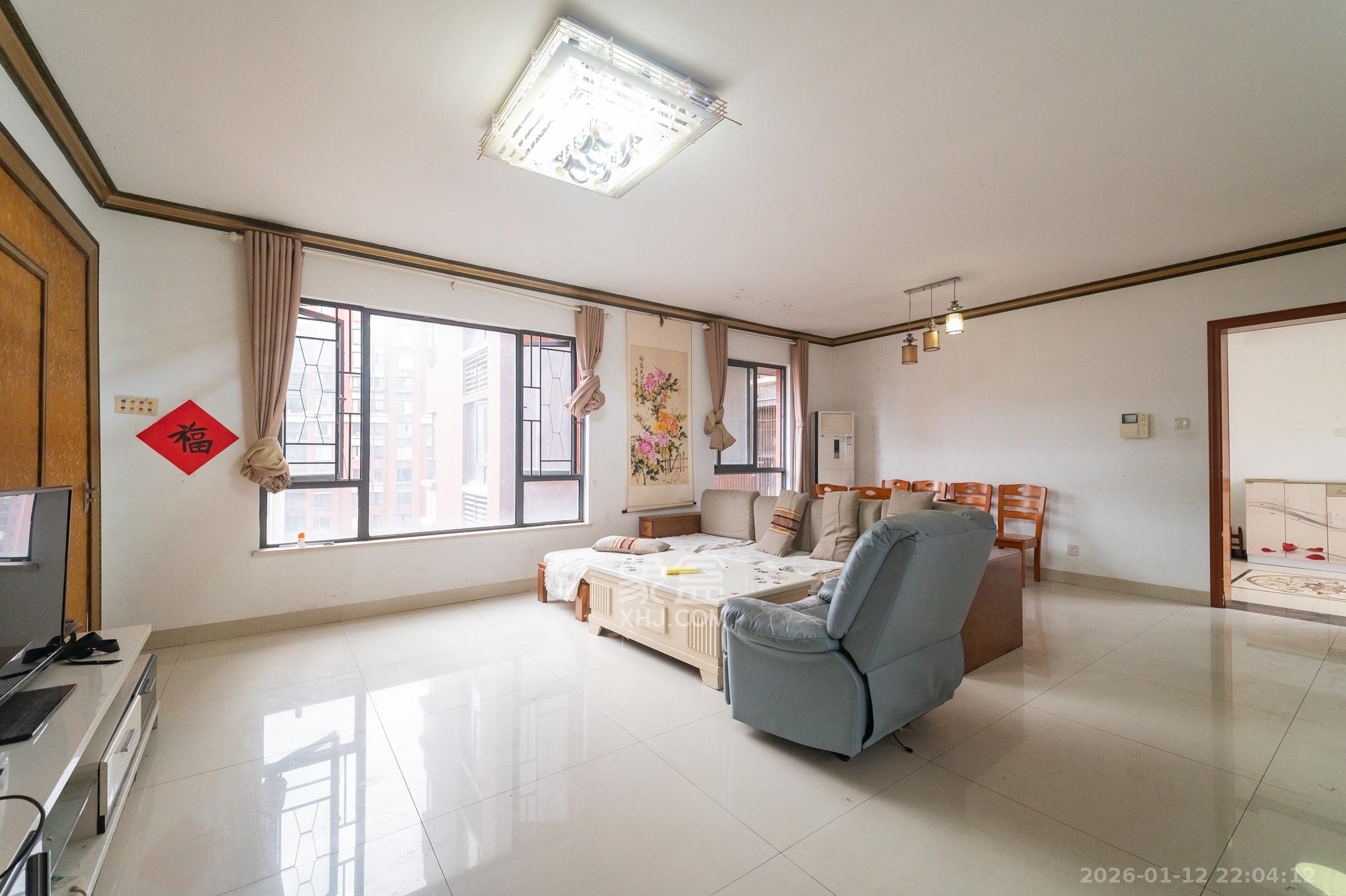 华润凤凰城二期  3室2厅2卫    66.8万