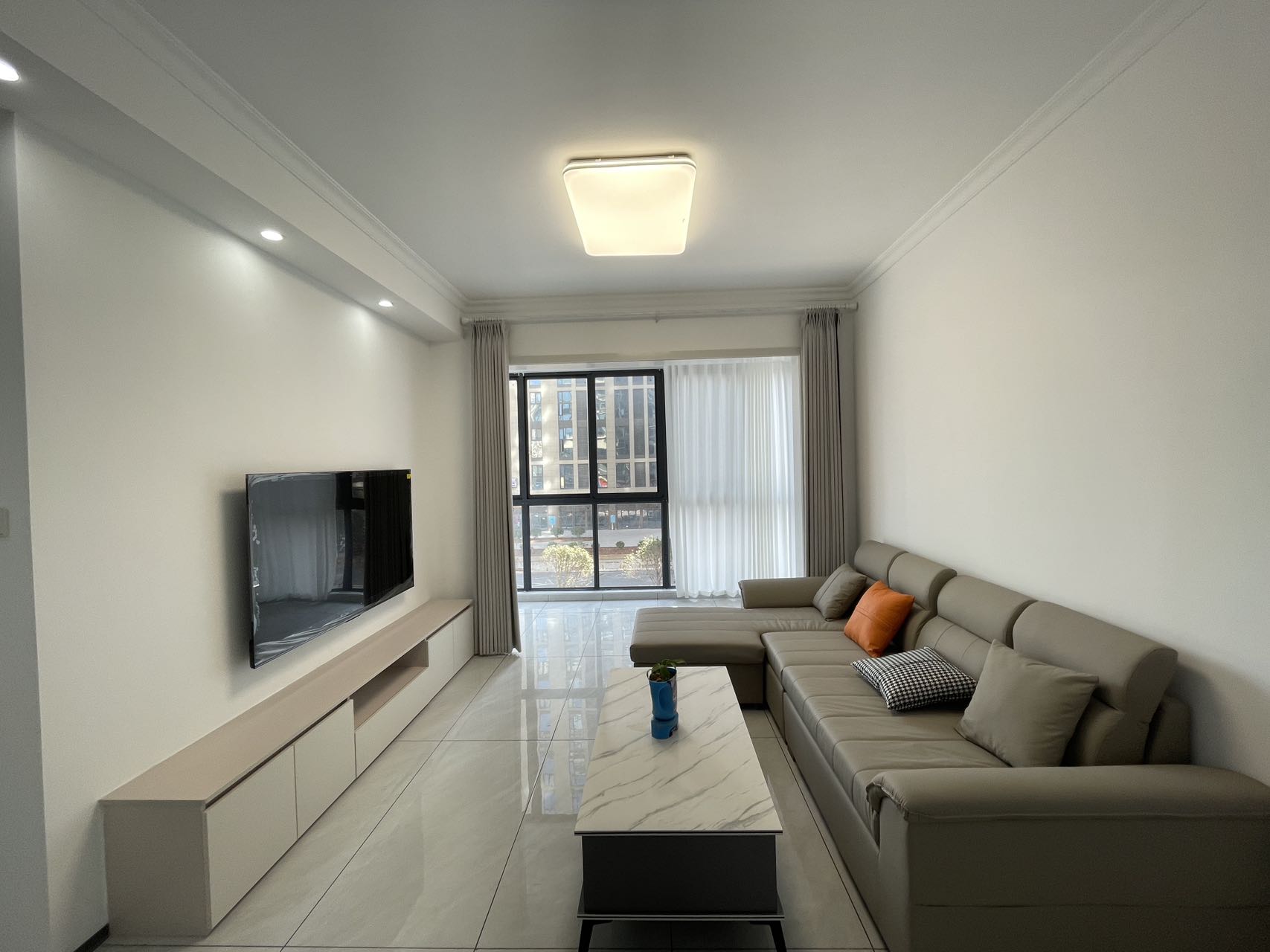 高科壹号领域  3室2厅1卫    41.8万