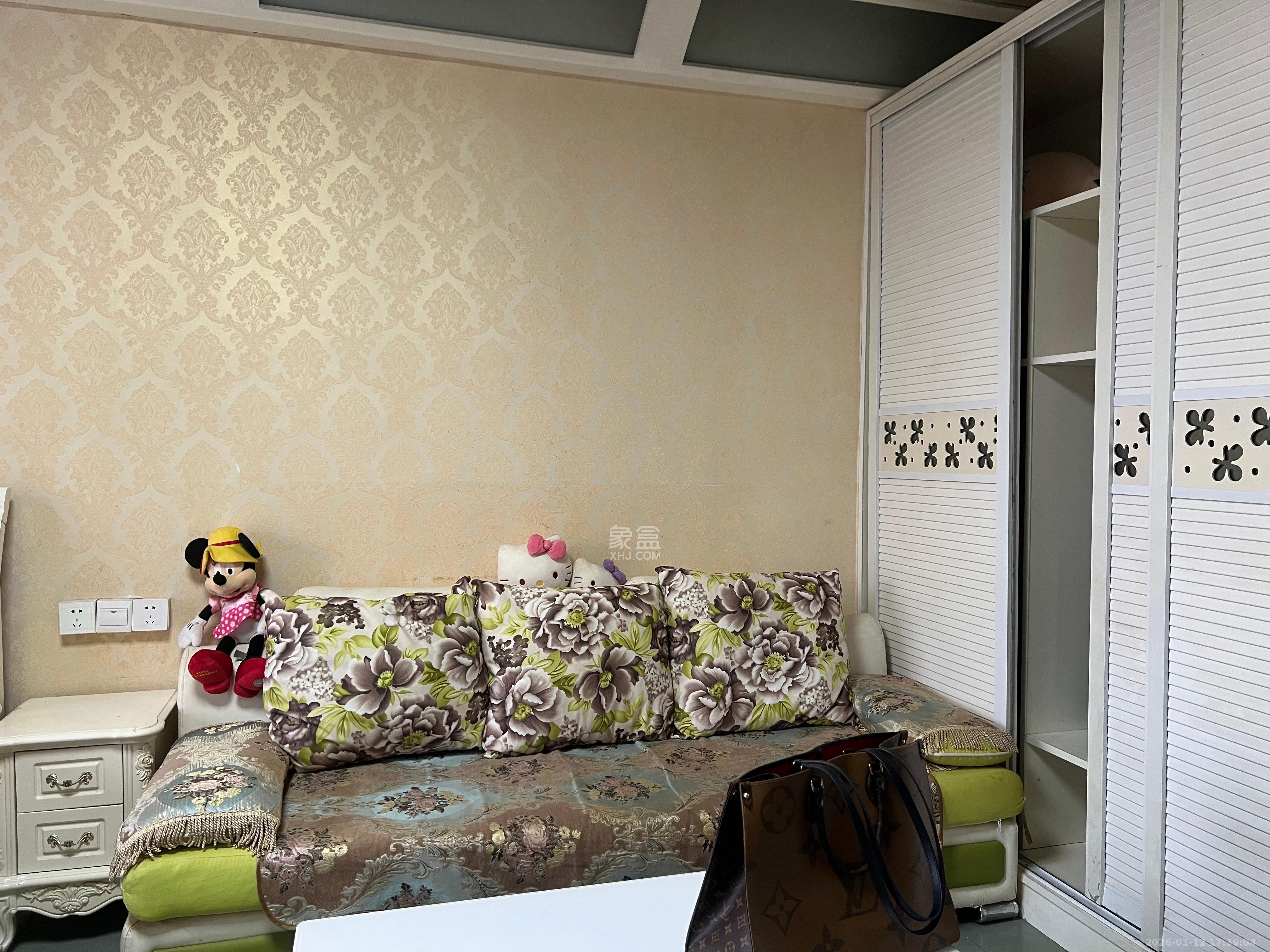 和府  1室1厅1卫    1800.0元/月