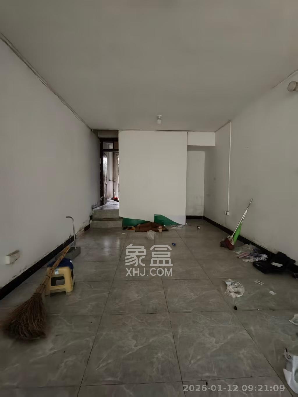 安泰新村   130.34㎡      3000.0元/月室内图