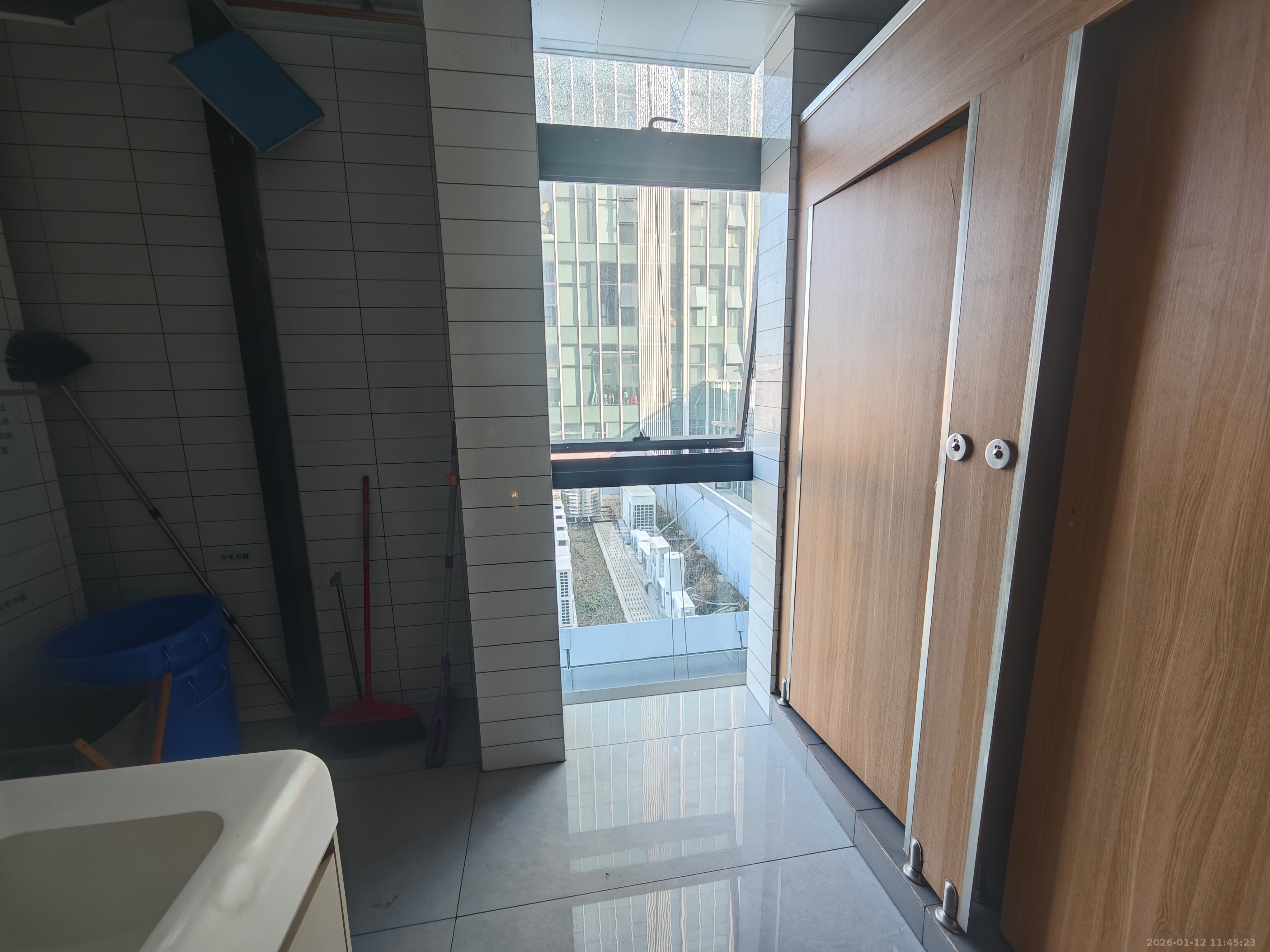 广大商务大厦   257.57㎡      18000.0元/月室内图