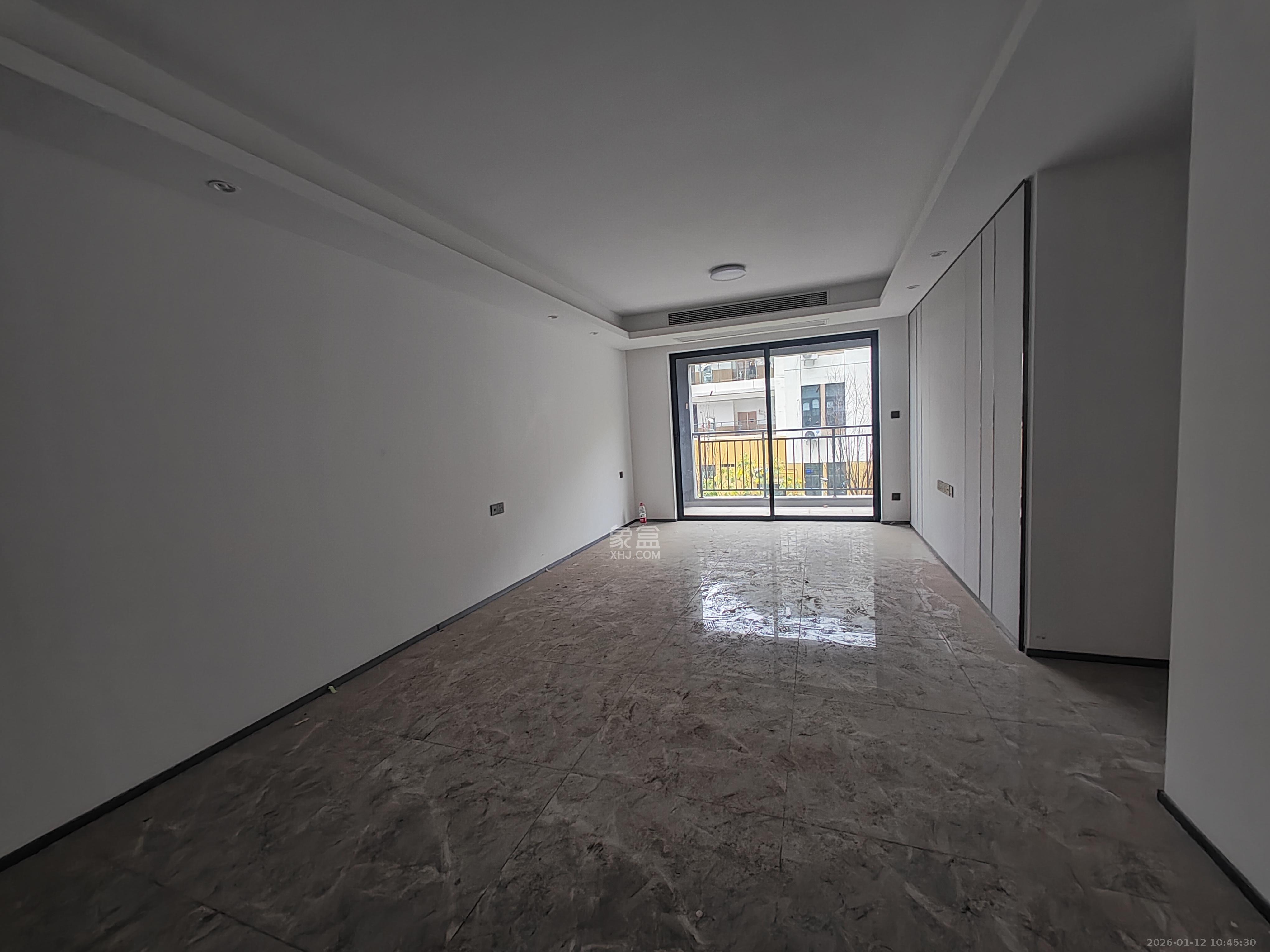 旭辉铂宸府  1室0厅0卫    2400.0元/月