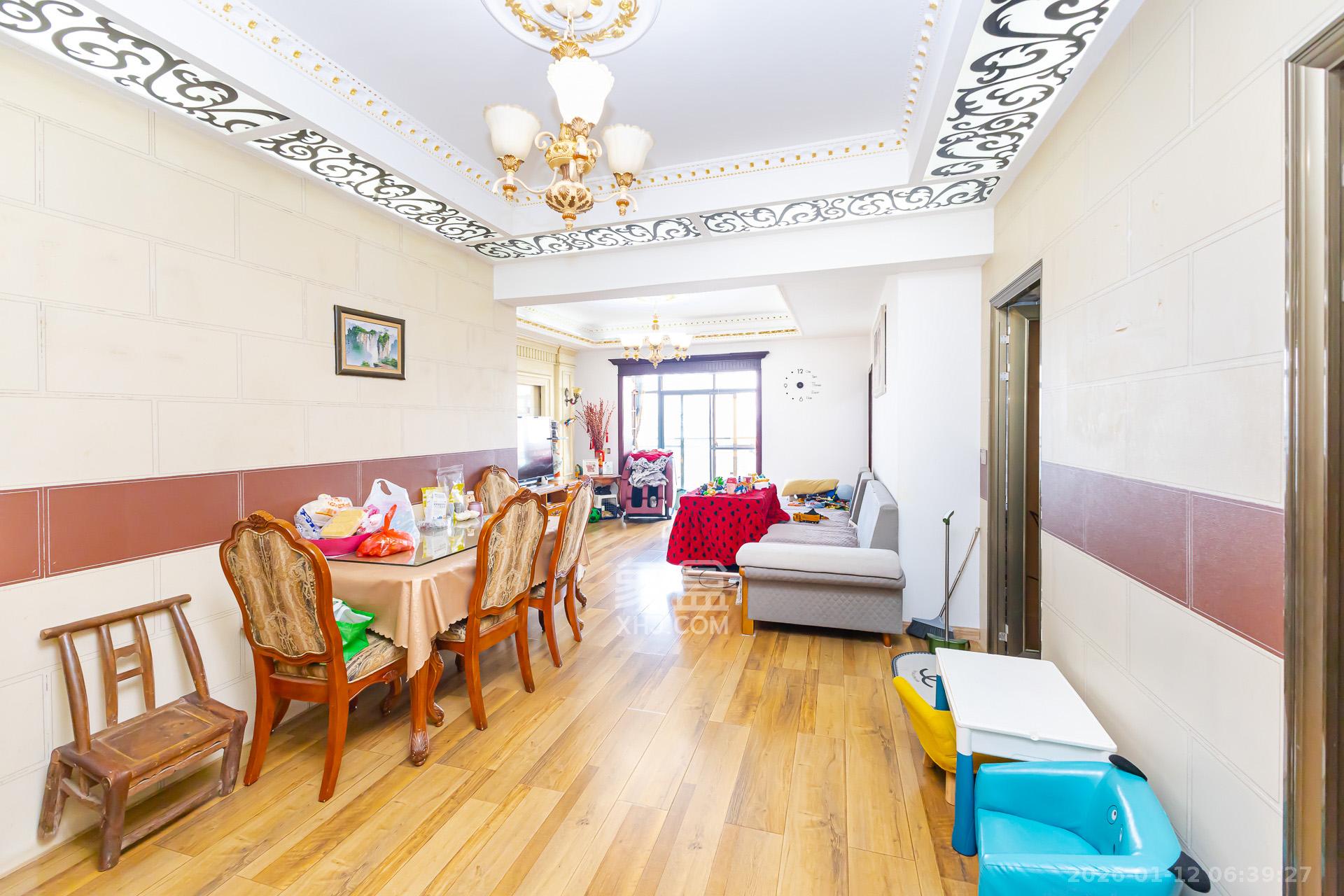 珠江东方明珠（新地东方明珠）一二期  2室2厅1卫    45.0万