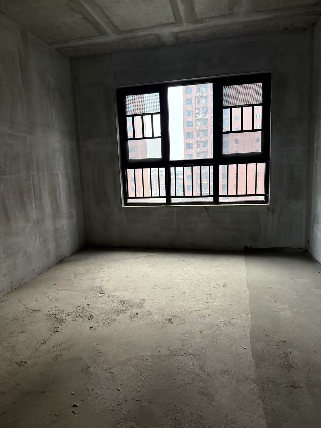 天嘉翰廷  3室2厅2卫    82.0万